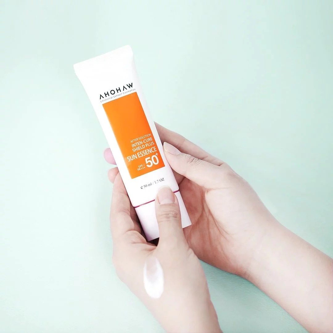 AHOHWA Inten-Cure Shield Plus Sun Essence
