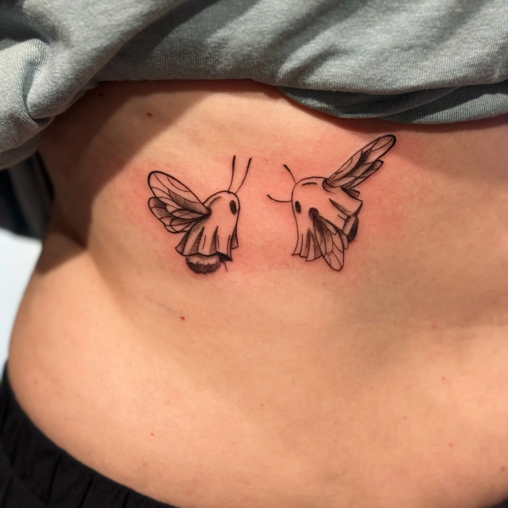 Minimalist Tattoos vs Detailed Tattoos: Pros, Cons, and Long-Term Results