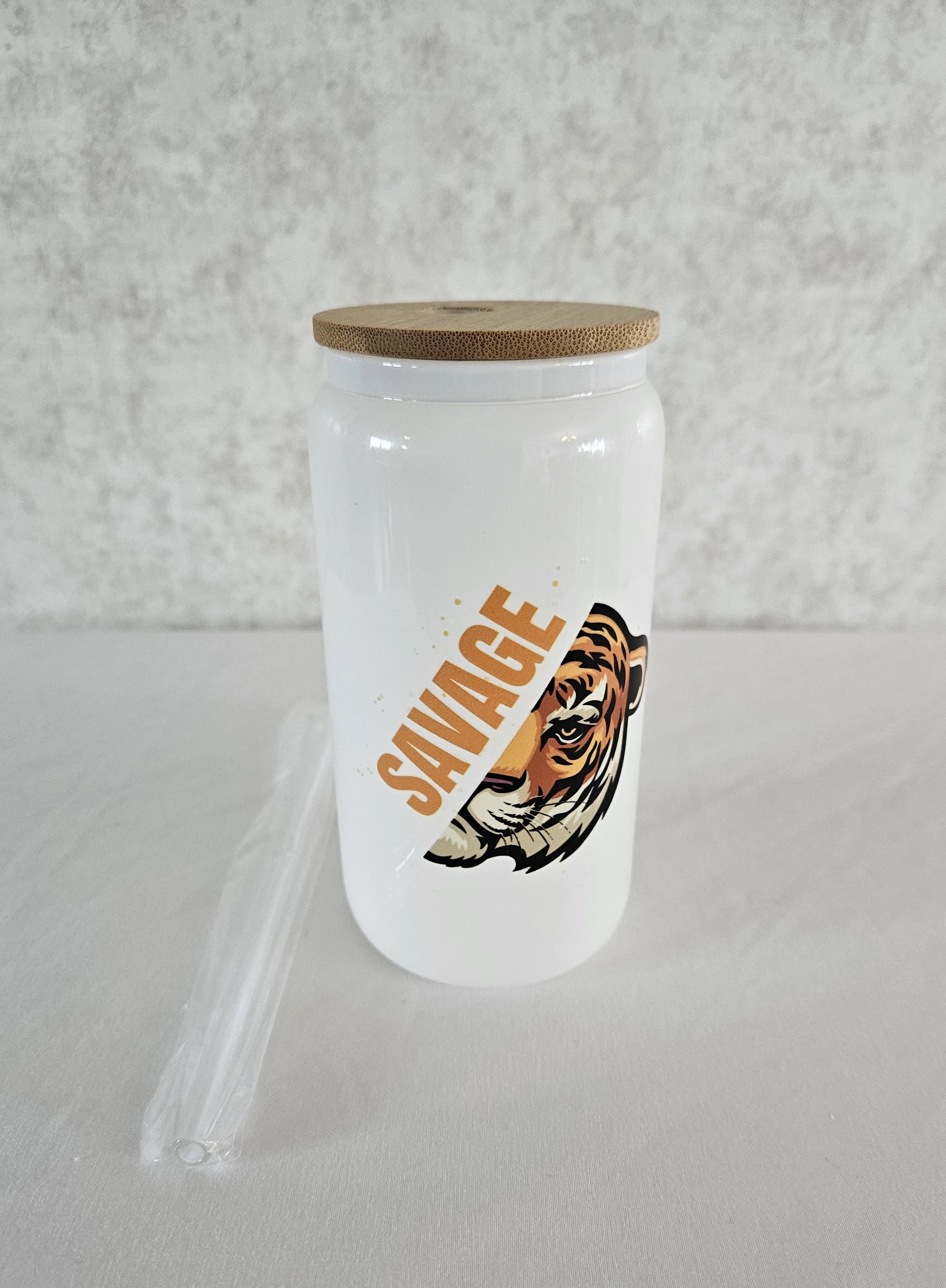 Glass tumbler (Savage)