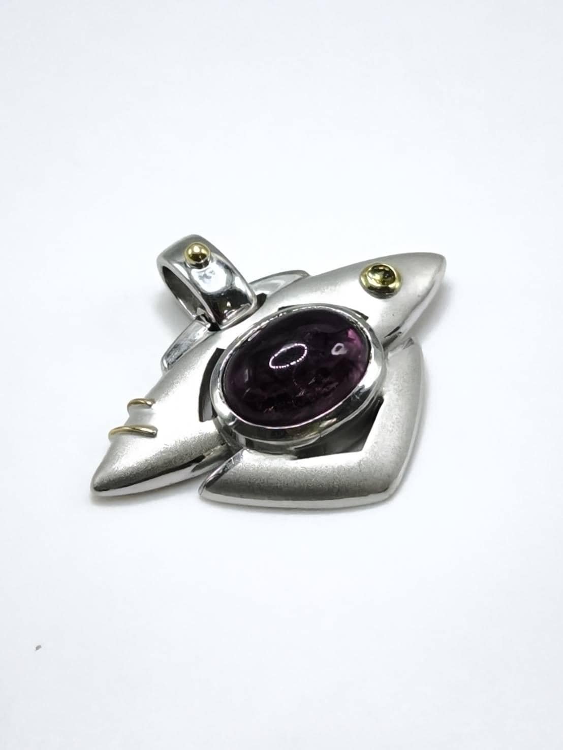 https://i.etsystatic.com/54695685/r/il/1d8ca0/6705526301/il_fullxfull.6705526301_gbgl.jpg