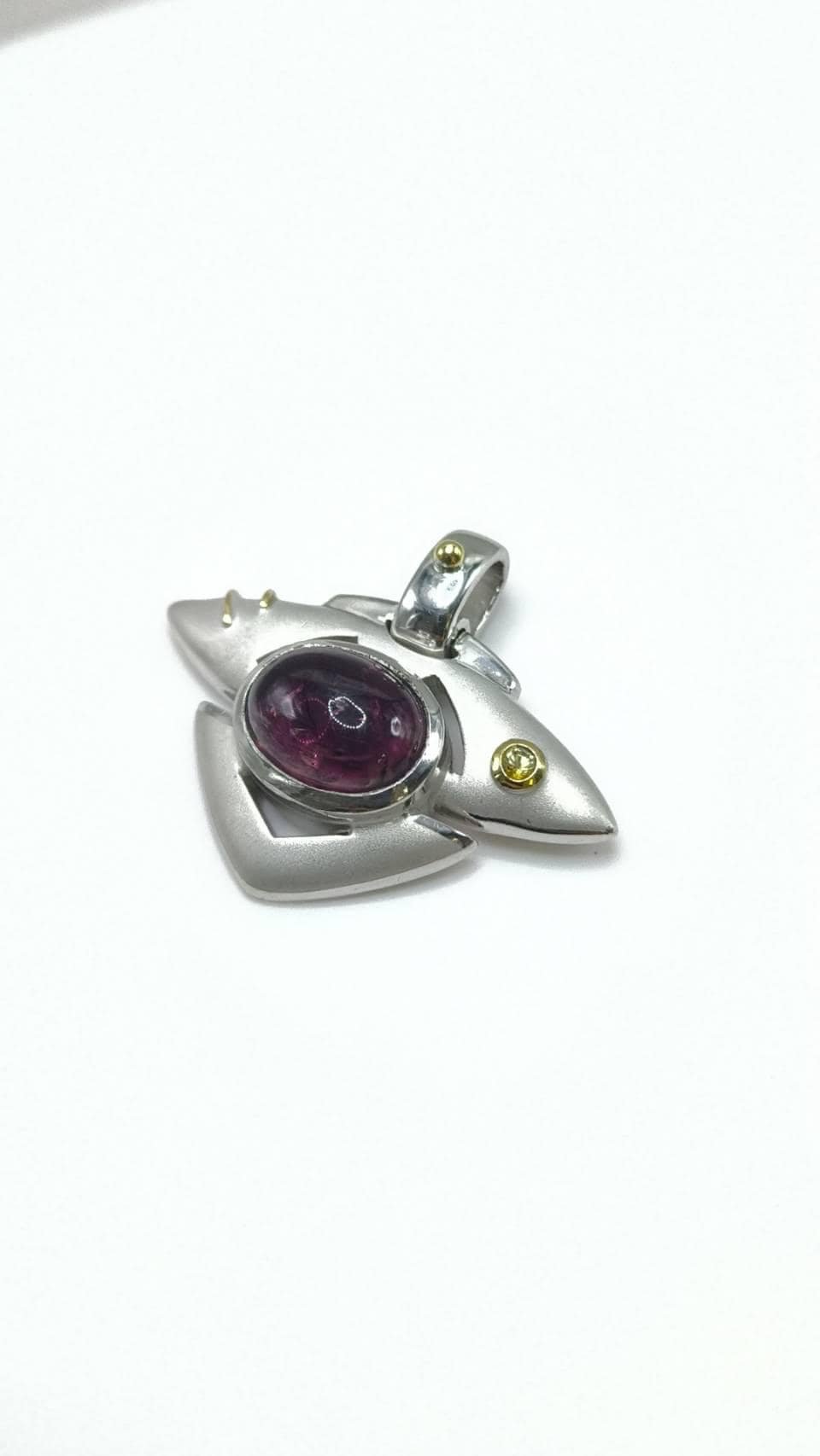 https://i.etsystatic.com/54695685/r/il/8520d6/6657485930/il_fullxfull.6657485930_hs12.jpg