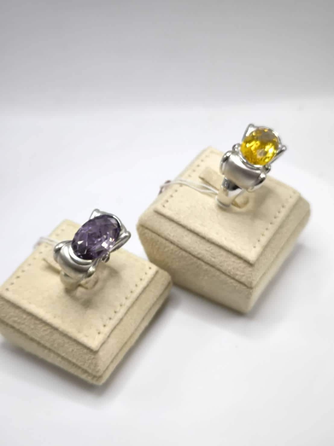 https://i.etsystatic.com/54695685/r/il/86c901/6523675768/il_fullxfull.6523675768_frwj.jpg