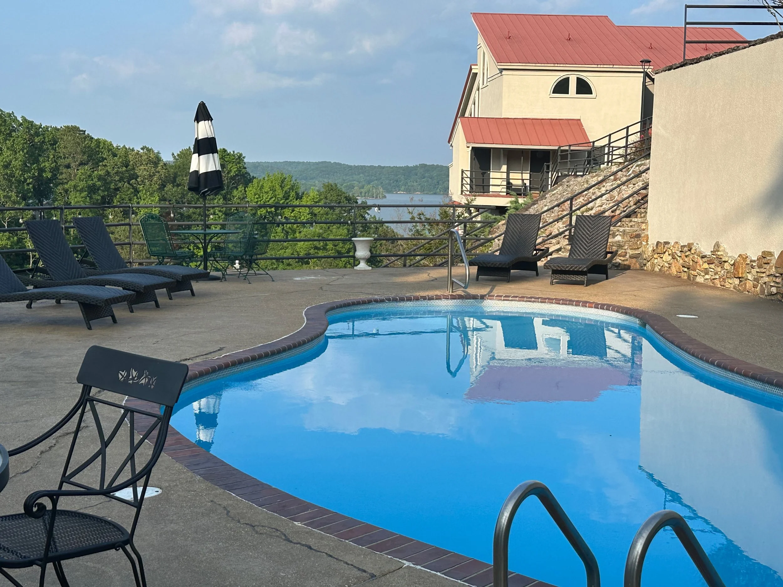 pool view.jpeg