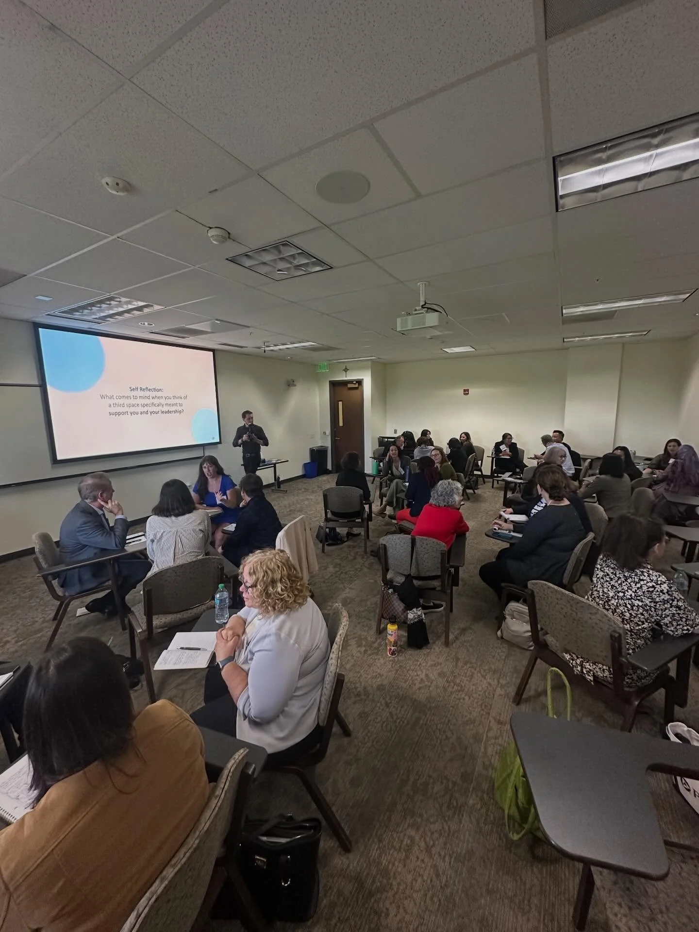 Last week was jam packed with goodness 🌸 We&rsquo;re incredibly grateful for our partners at The Kinship Fund for walking alongside us in this work of nonprofit leader wellbeing.

Thank you to the @usdnonprofit for having us at your Nonprofit Leader