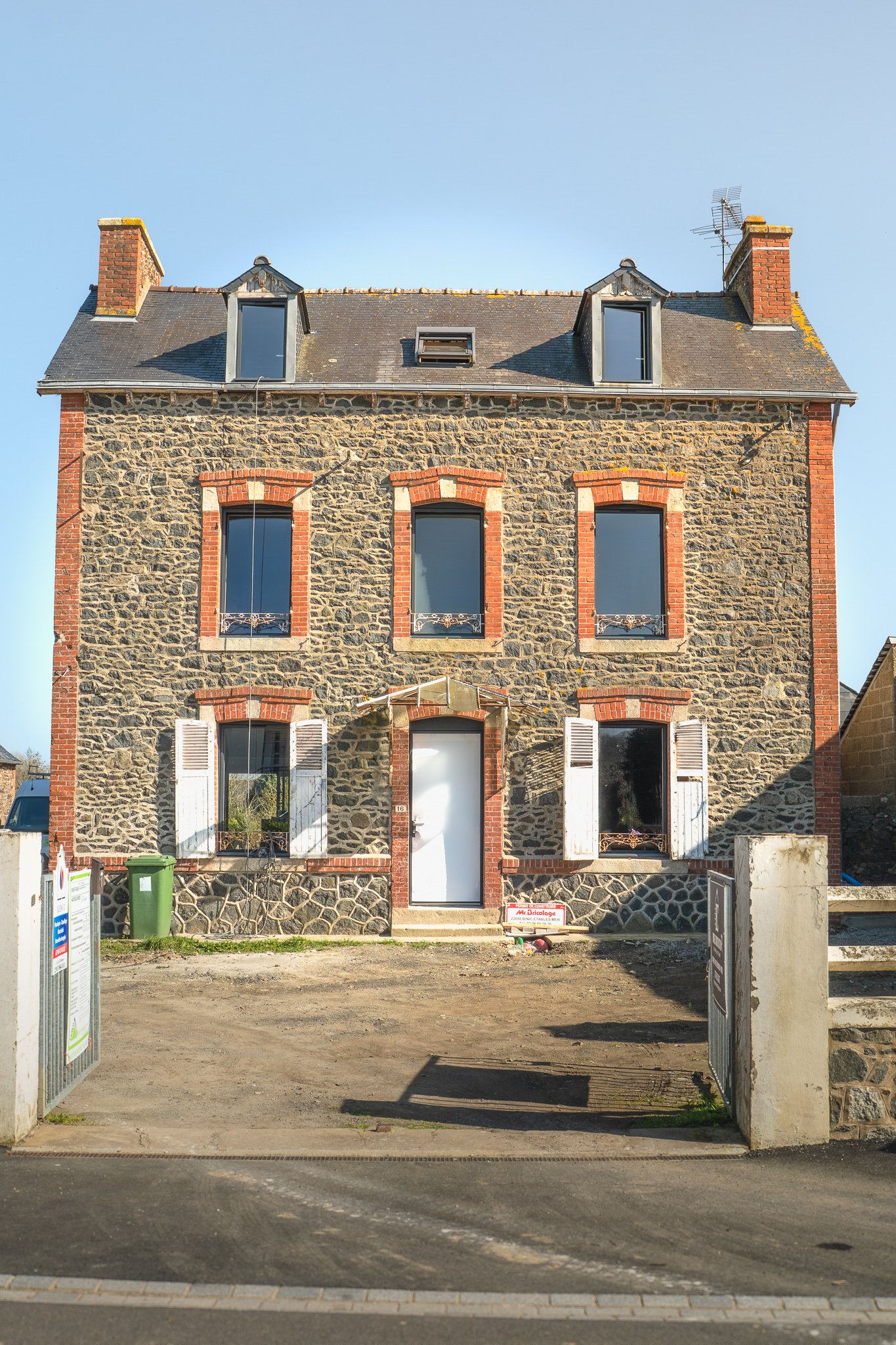 Rénovation et extension en cours