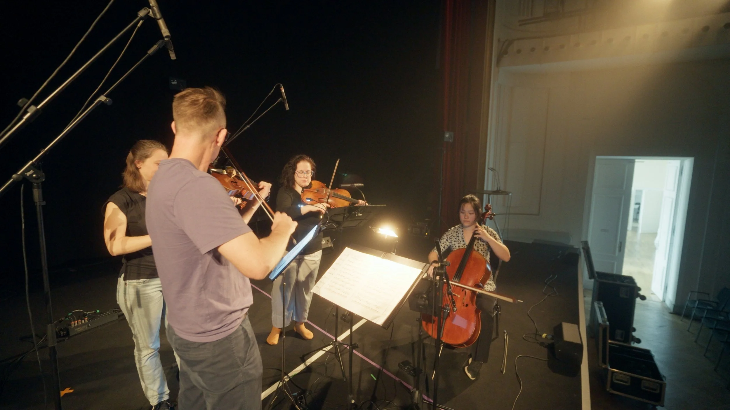 Still 2025-10-24 143759_2.26.1.jpg