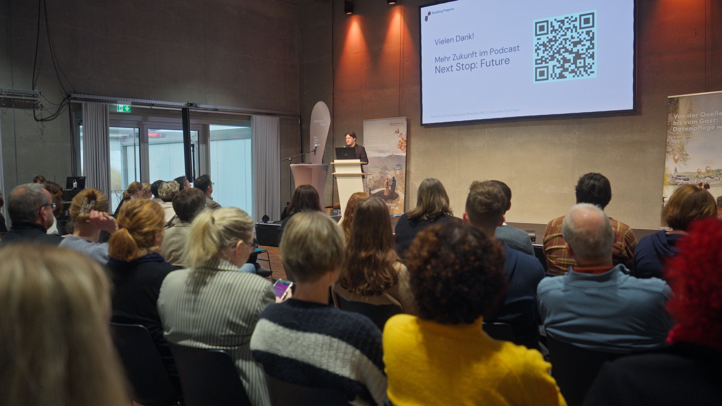 Still 2025-12-03 101836_2.29.1.jpg