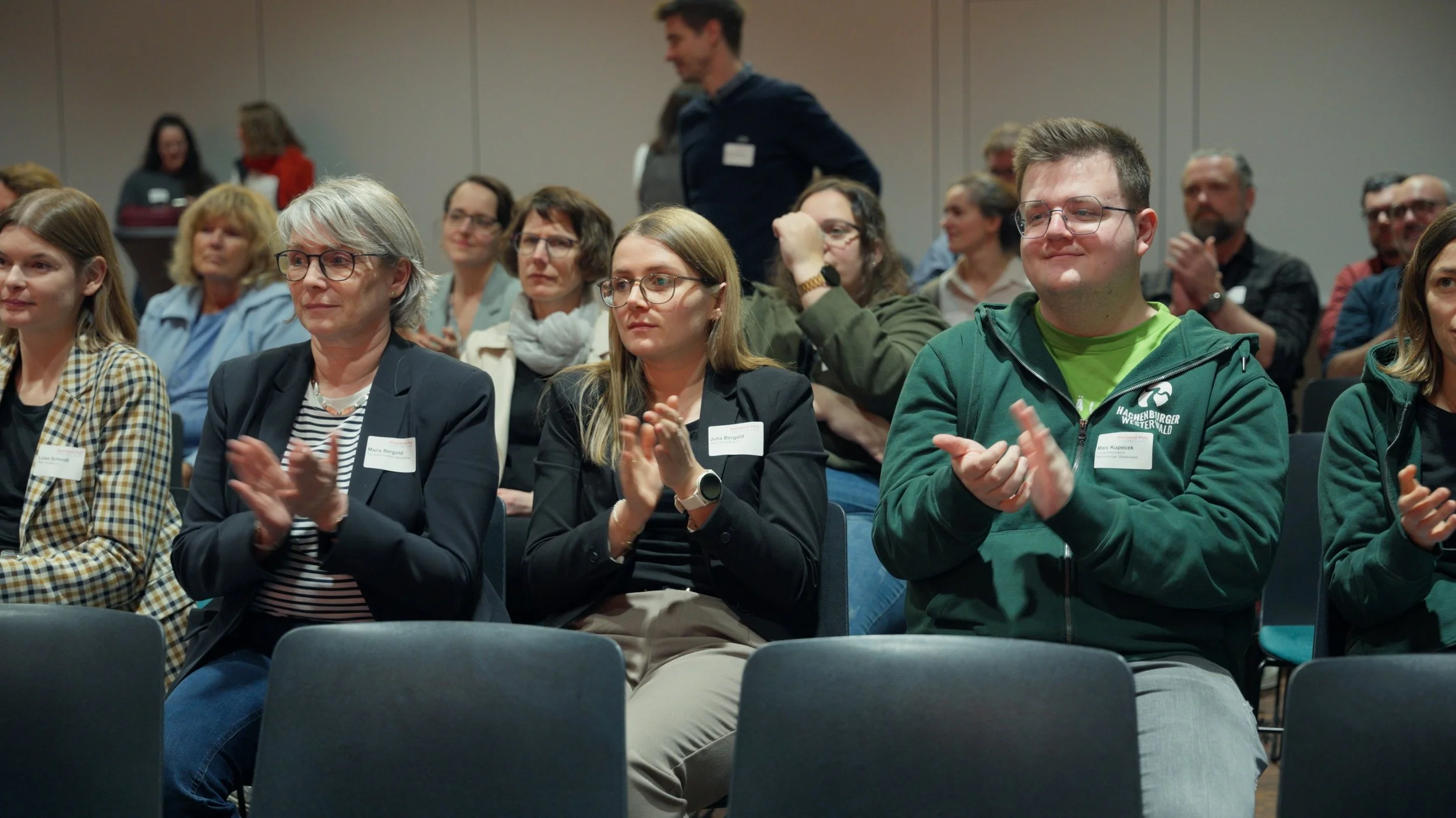 Still 2025-12-03 101836_2.57.1.jpg