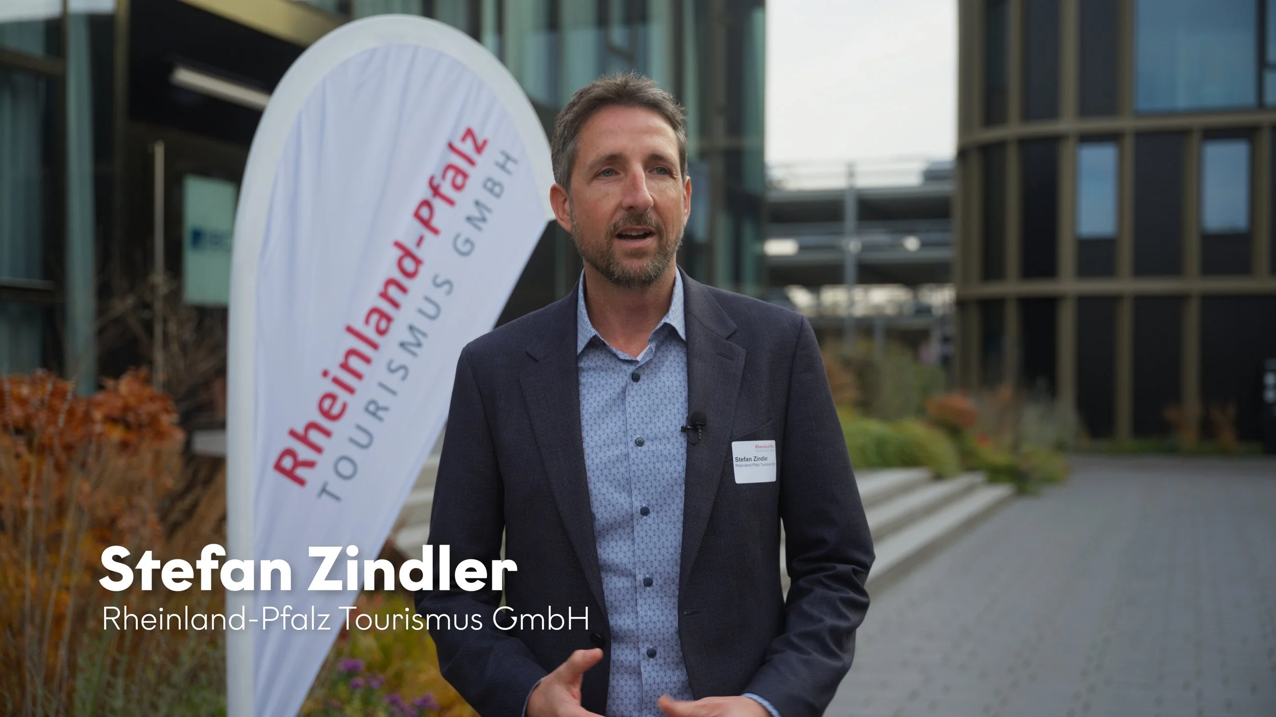 Still 2025-12-03 101836_1.1.1.jpg