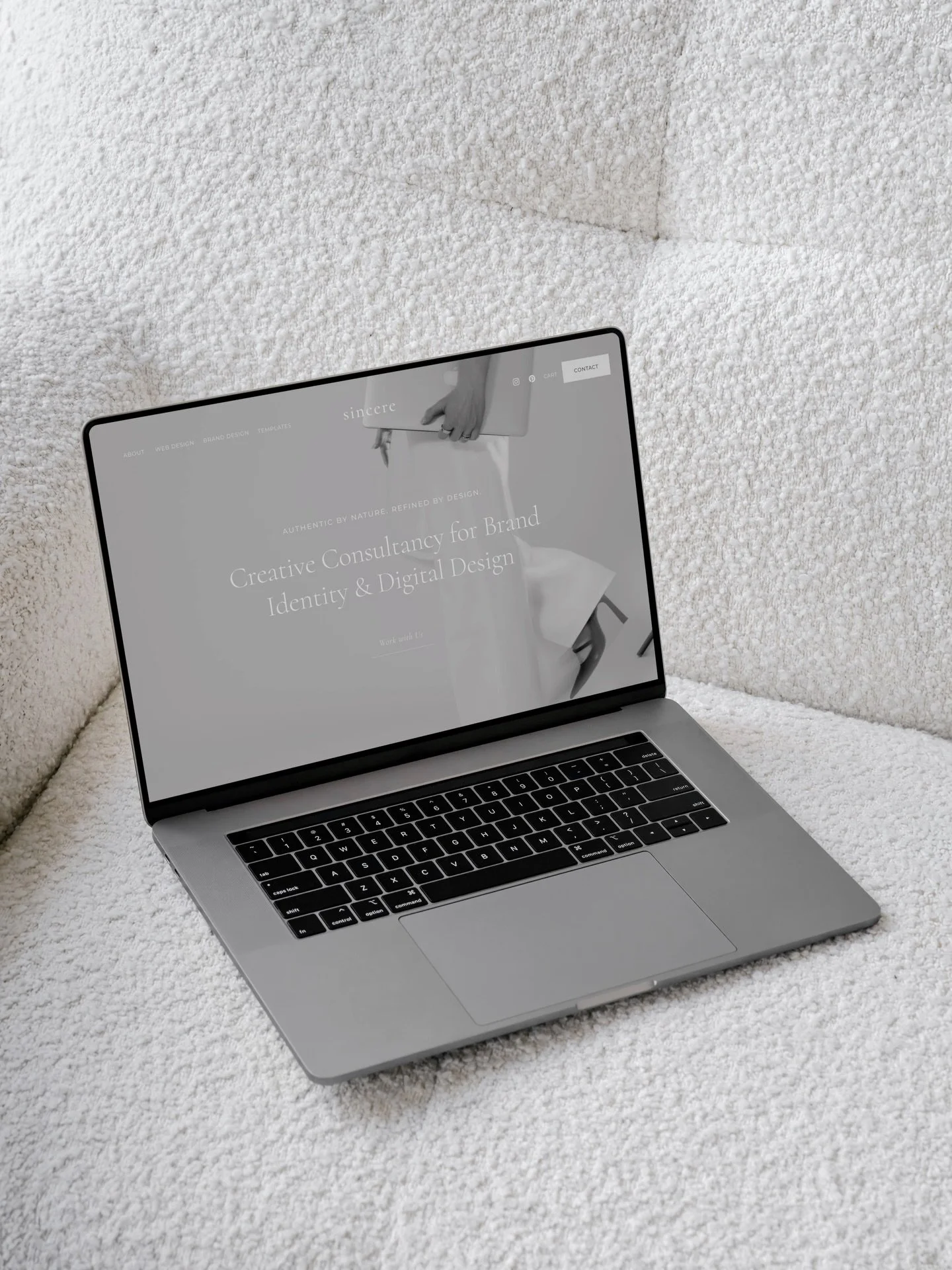 Sinc&egrave;re is now live.

A space for thoughtful brands,
clear direction,
and visual expression shaped with intention.

Explore www.sincerecreative.com