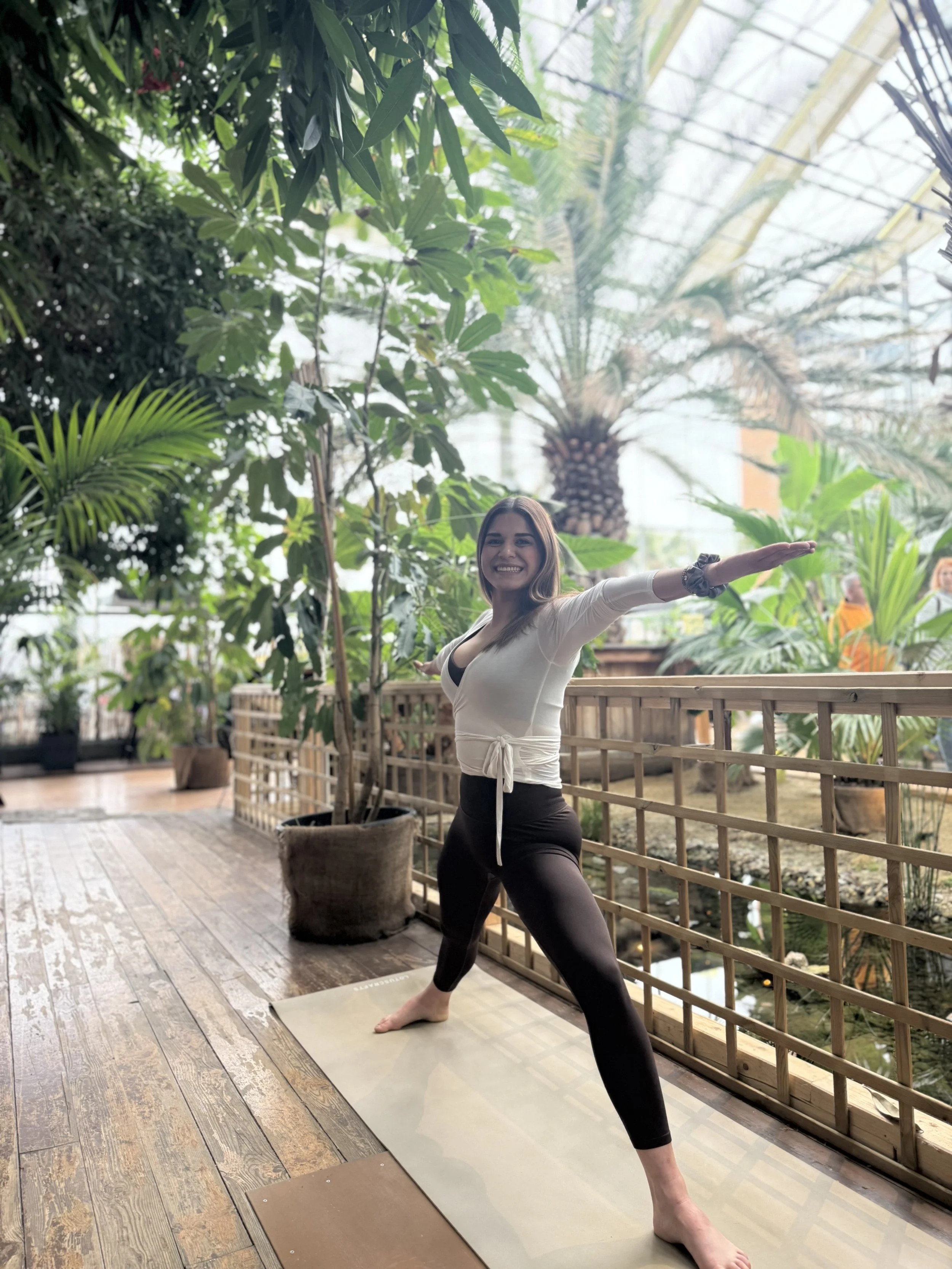 Yogalehrerin Jennifer Hackel