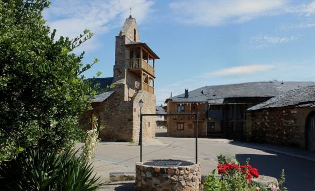 Camino Olvidado_Rodanillo-Photoroom.jpg