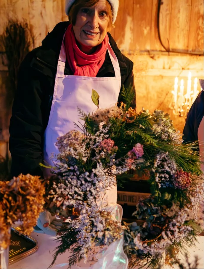 wreath-making-workshop-surrey-sussex 9.jpg