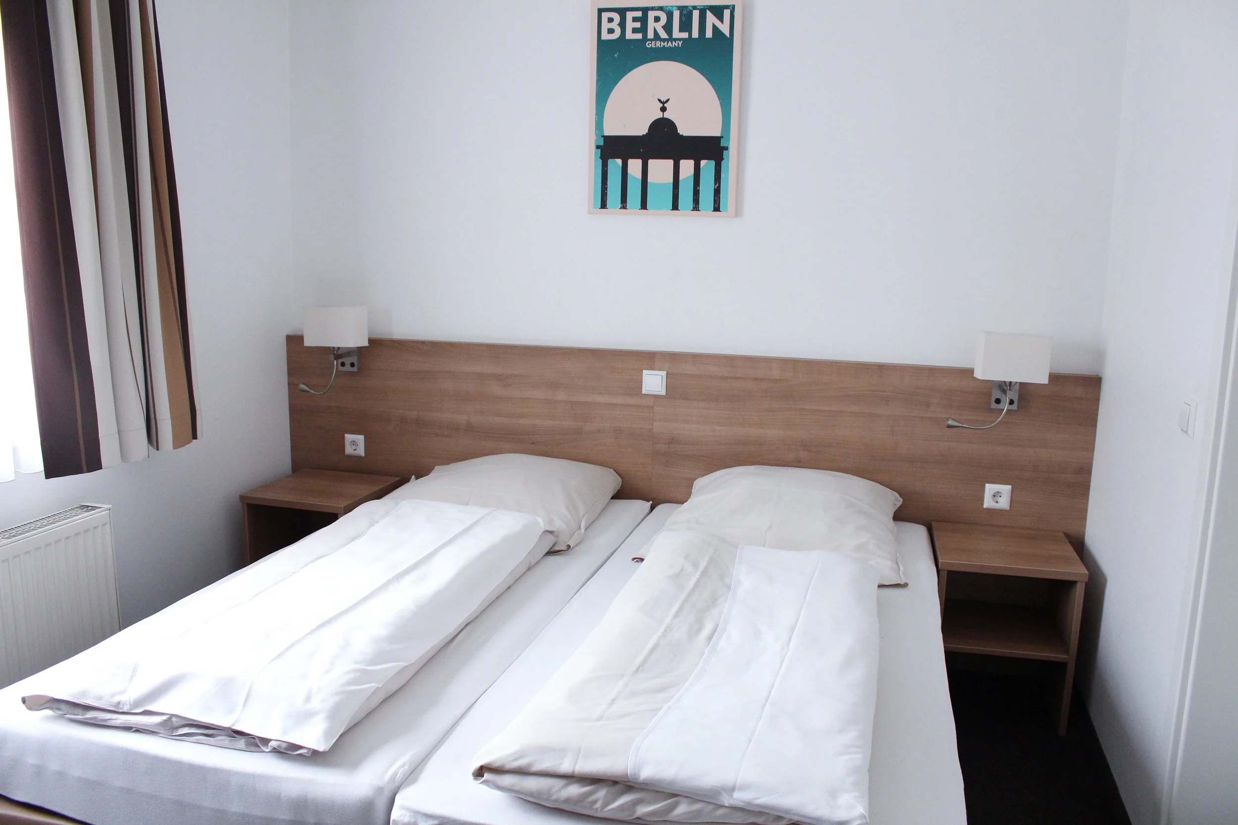 Doppelzimmer_03.jpg