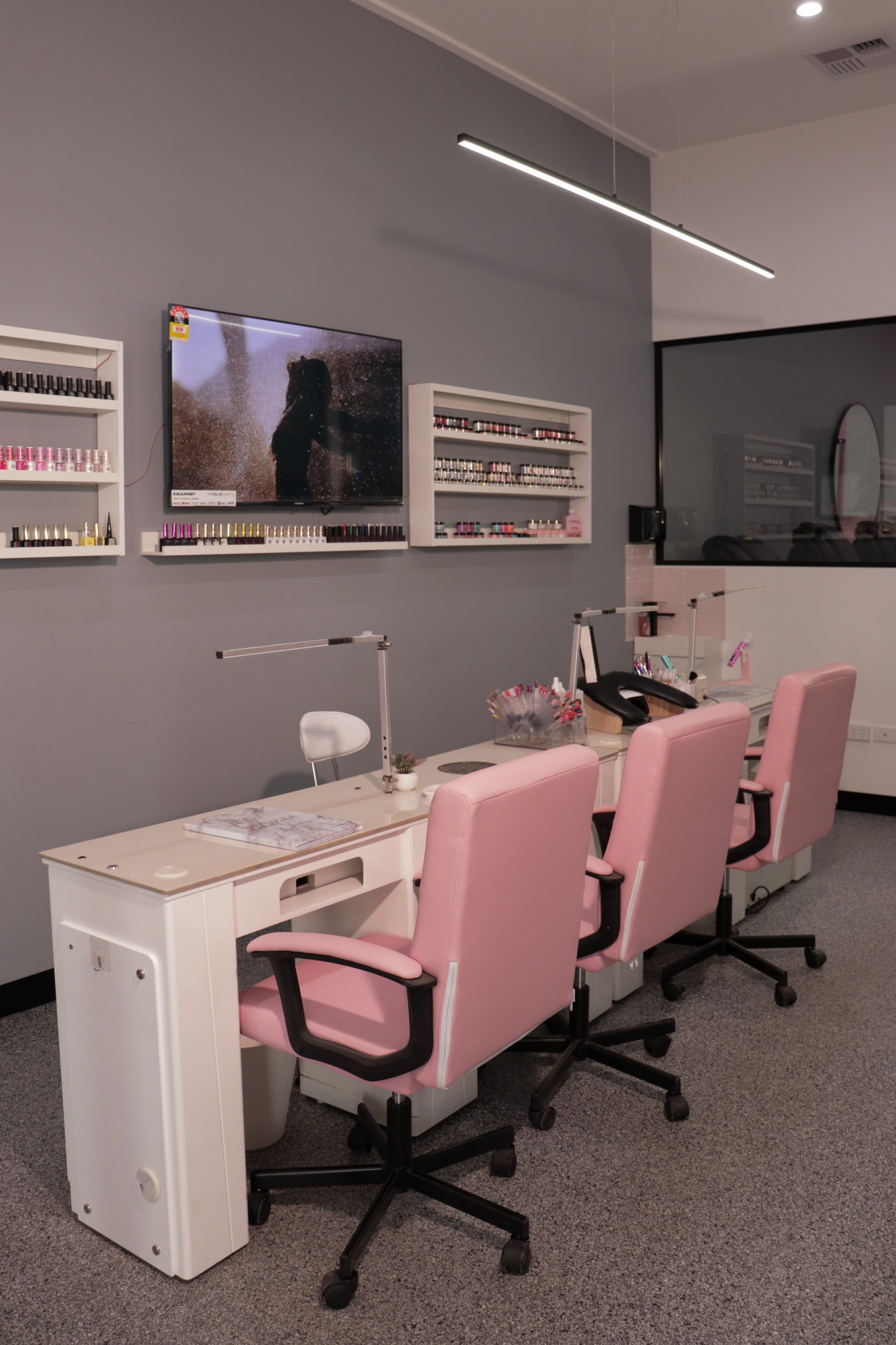 Nail Salon Room