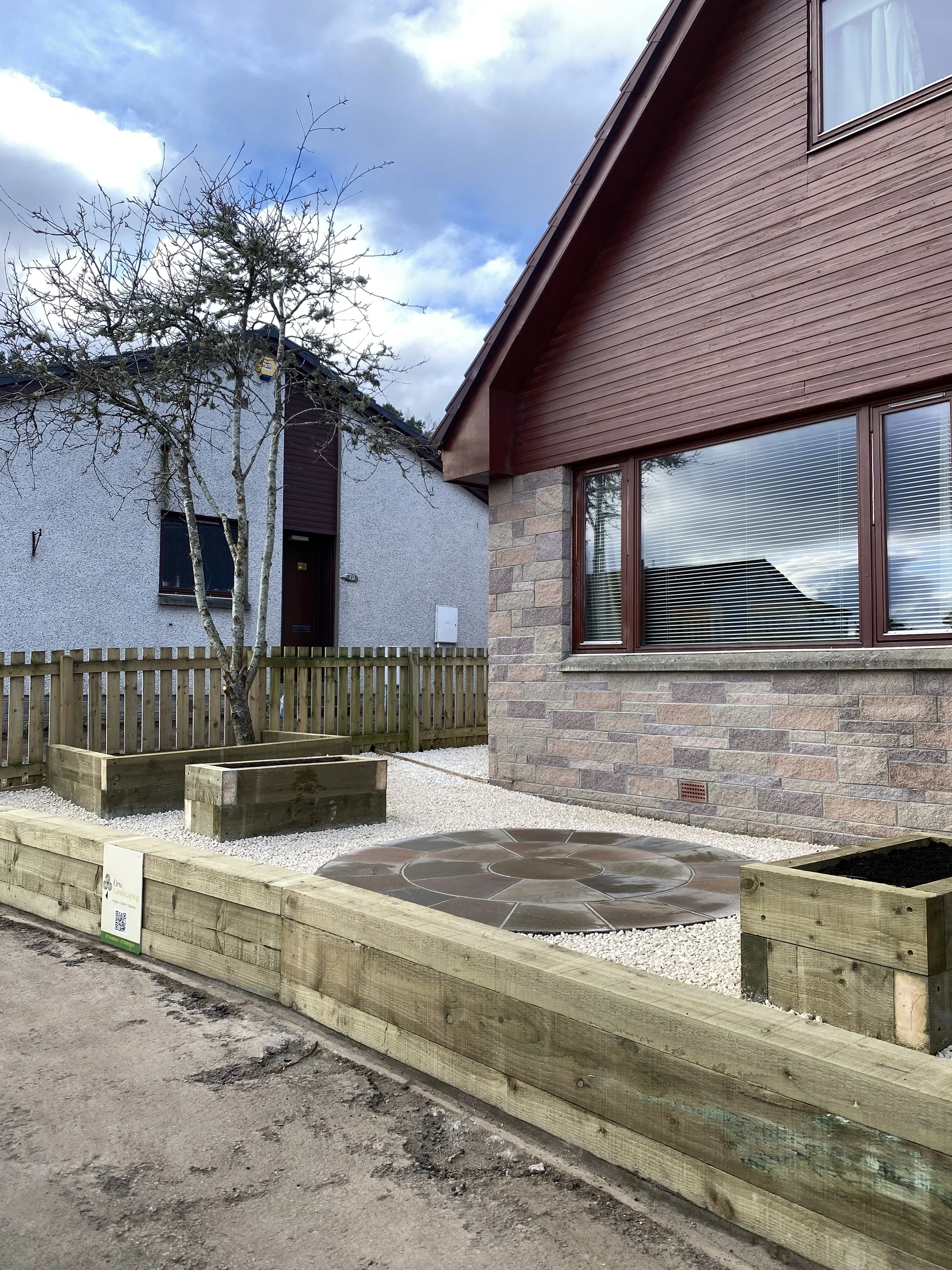bespoke front garden design