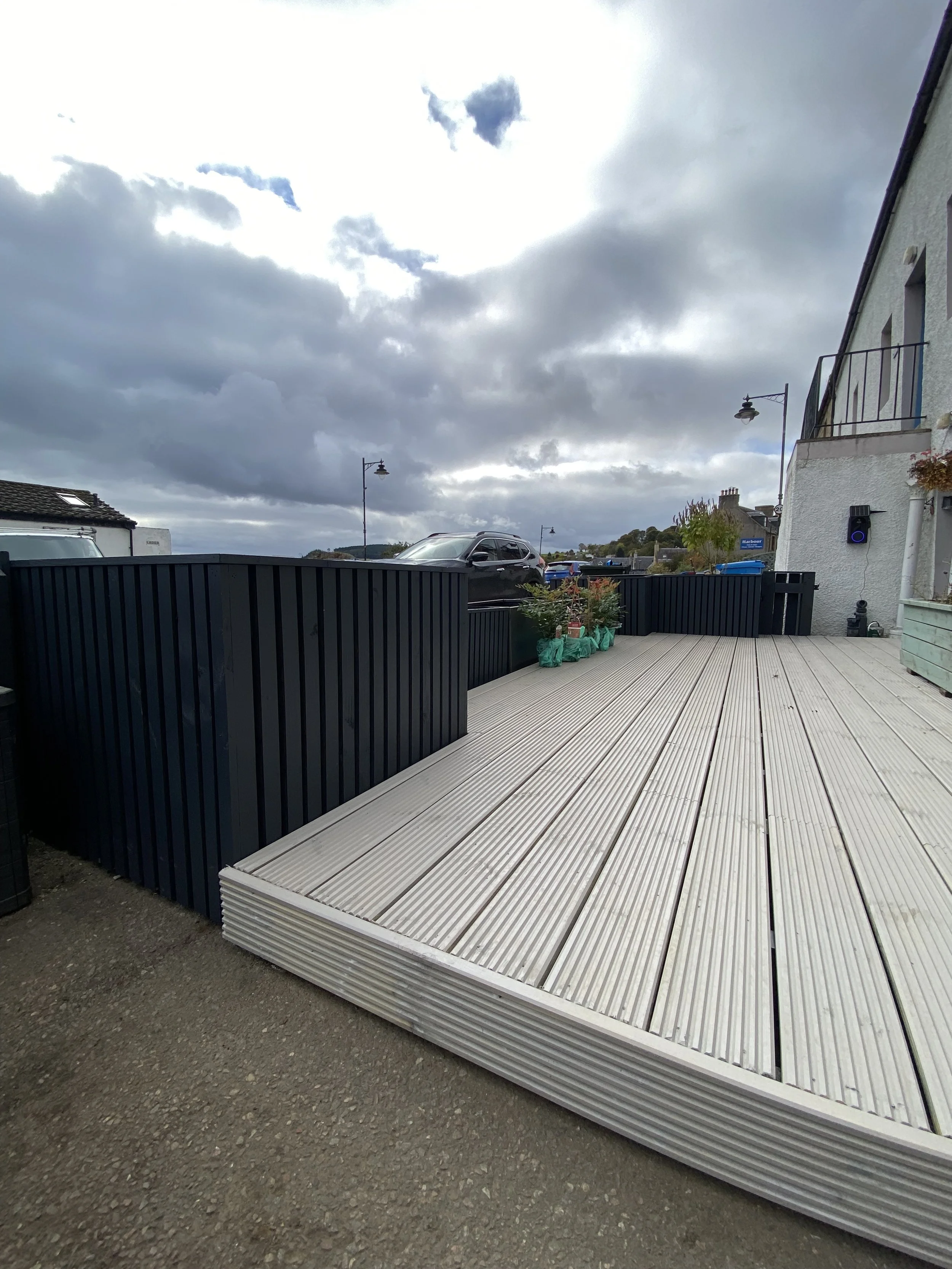 bespoke deck and fence