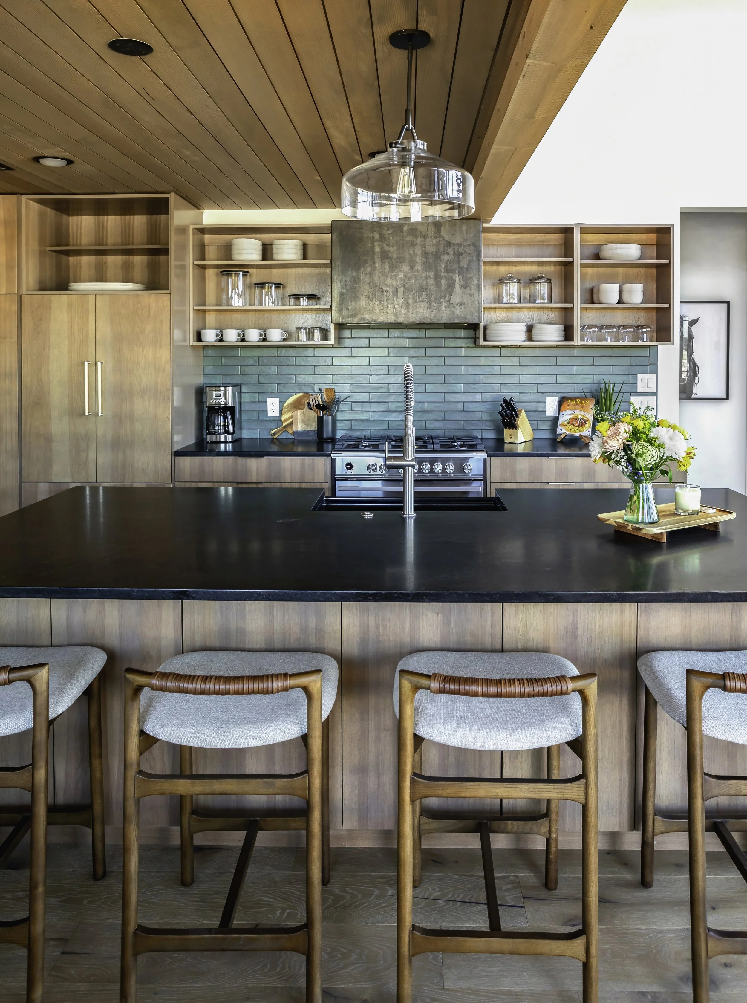 Hye Springs Ranch - Bluebonnet - Unit 107 (4 of 14) - V1.jpg