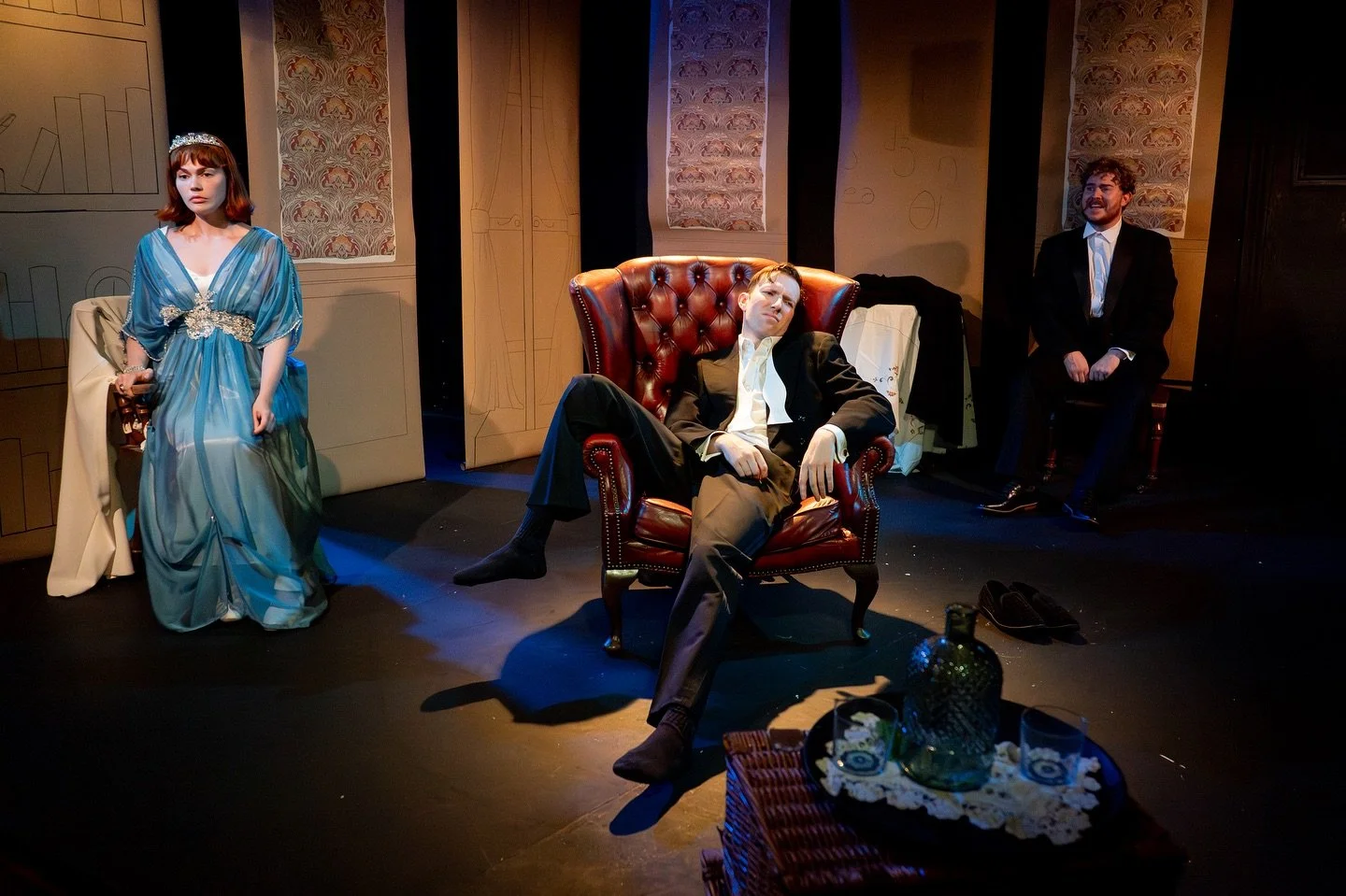 Flywheel&rsquo;s Pygmalion opened last night - funny, intense, emotional, brave - a firecracker of a show. 

Focus was on the set for this one (and it didn&rsquo;t always behave&hellip;) Huge rolls of brown paper that you&rsquo;d find in a flower sho