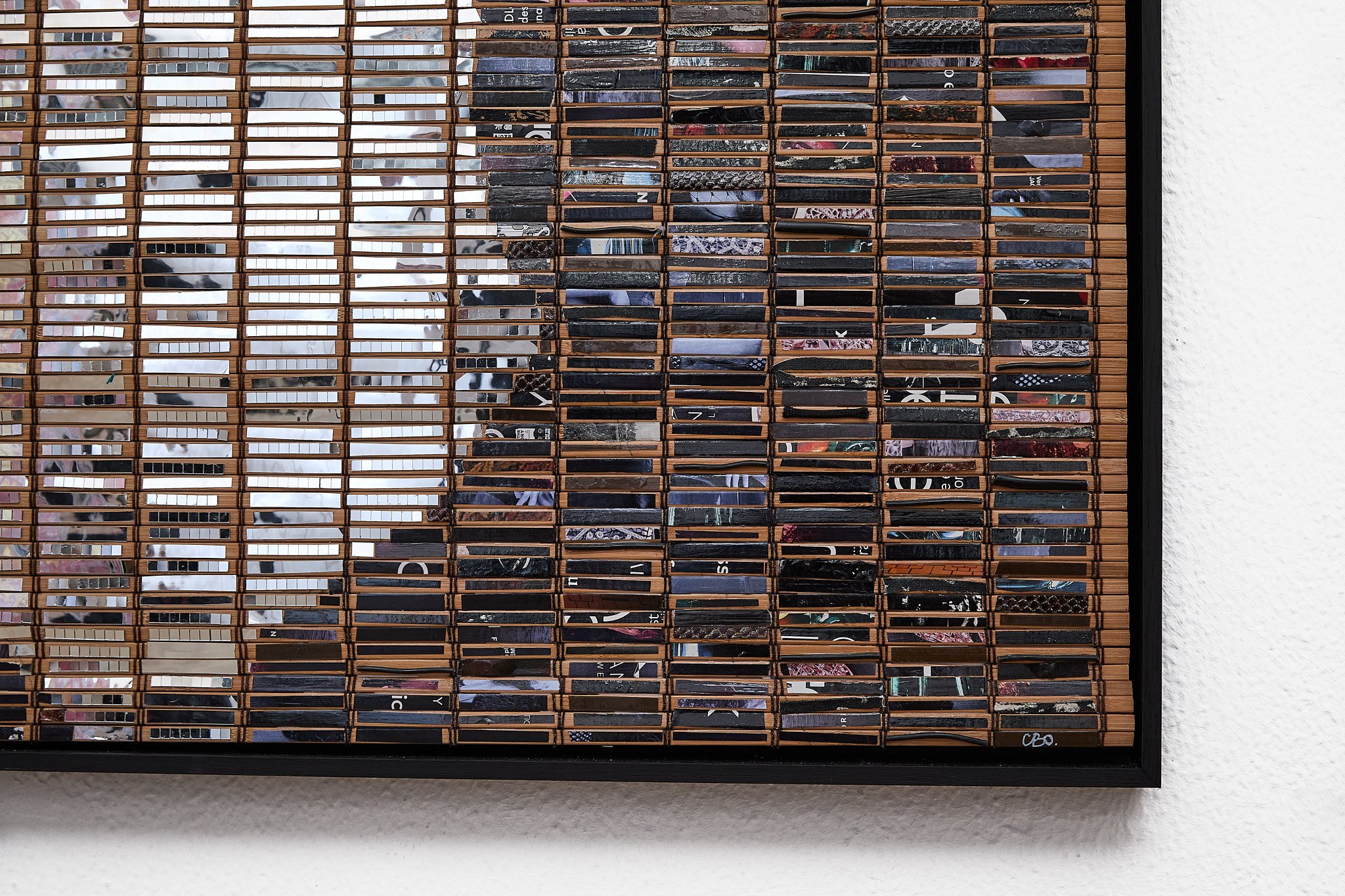 fragments d'éclats – collage sur bambou 150x92 cm, noir argent miroir reflet, Chloé Ortiz artiste plasticienne 6.jpg