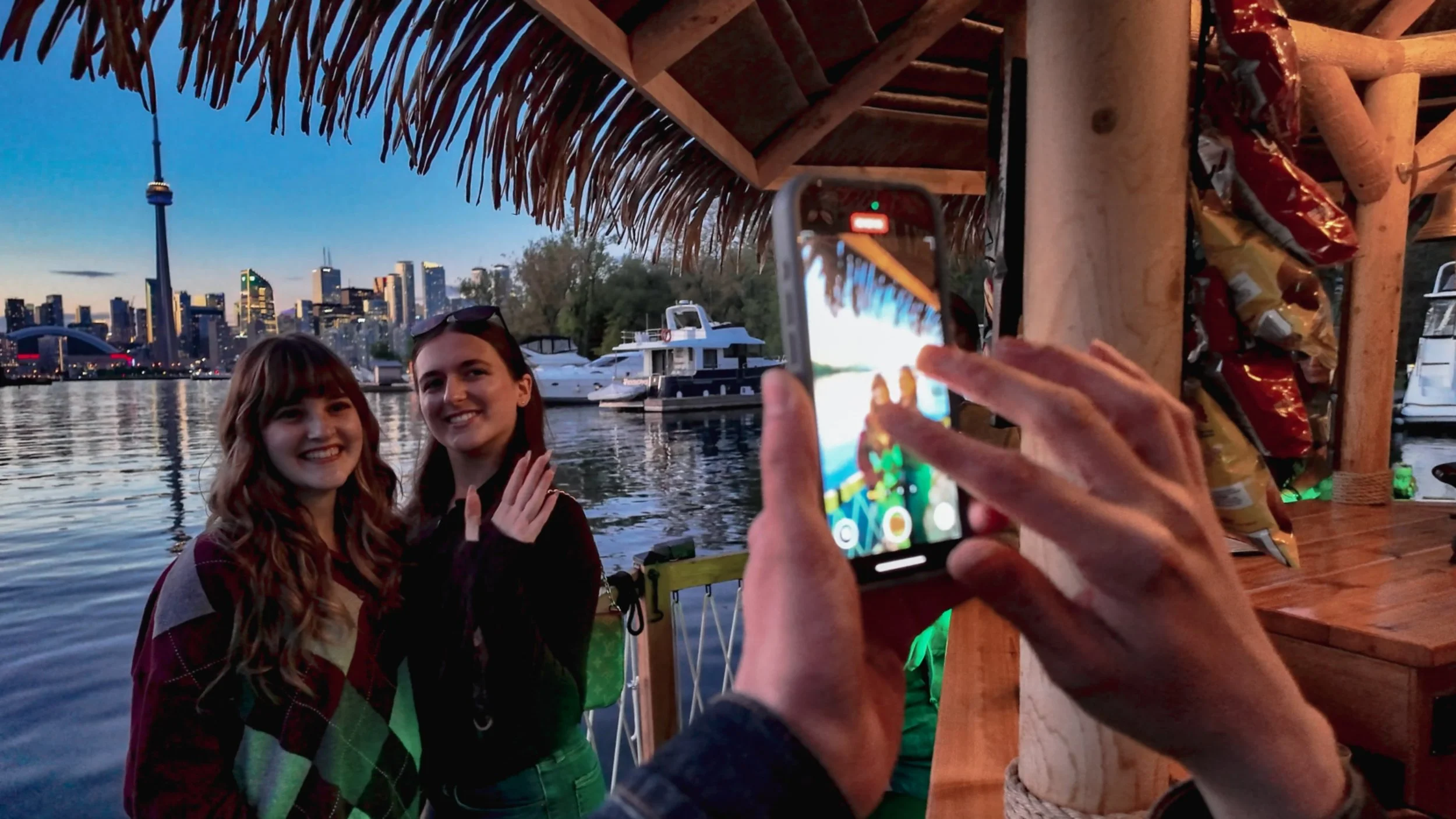 📸 The kind of summer memories that deserve a permanent spot in your camera roll 🌅🍍

Cruise the harbour, sip tropical cocktails, and soak up the skyline

Toronto summer looks better from the water 🌊