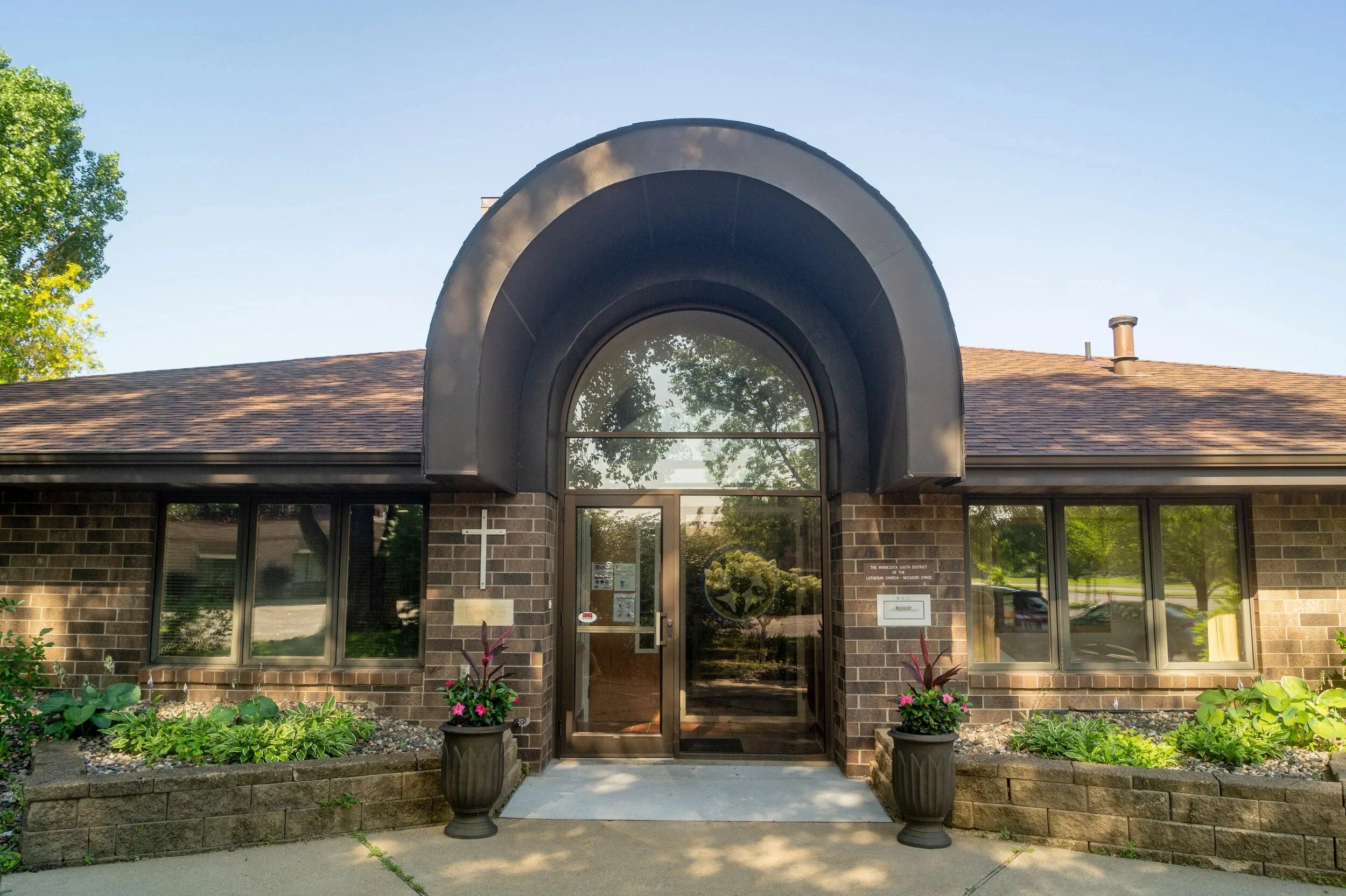 Front entrance of the Minnesota South District building.