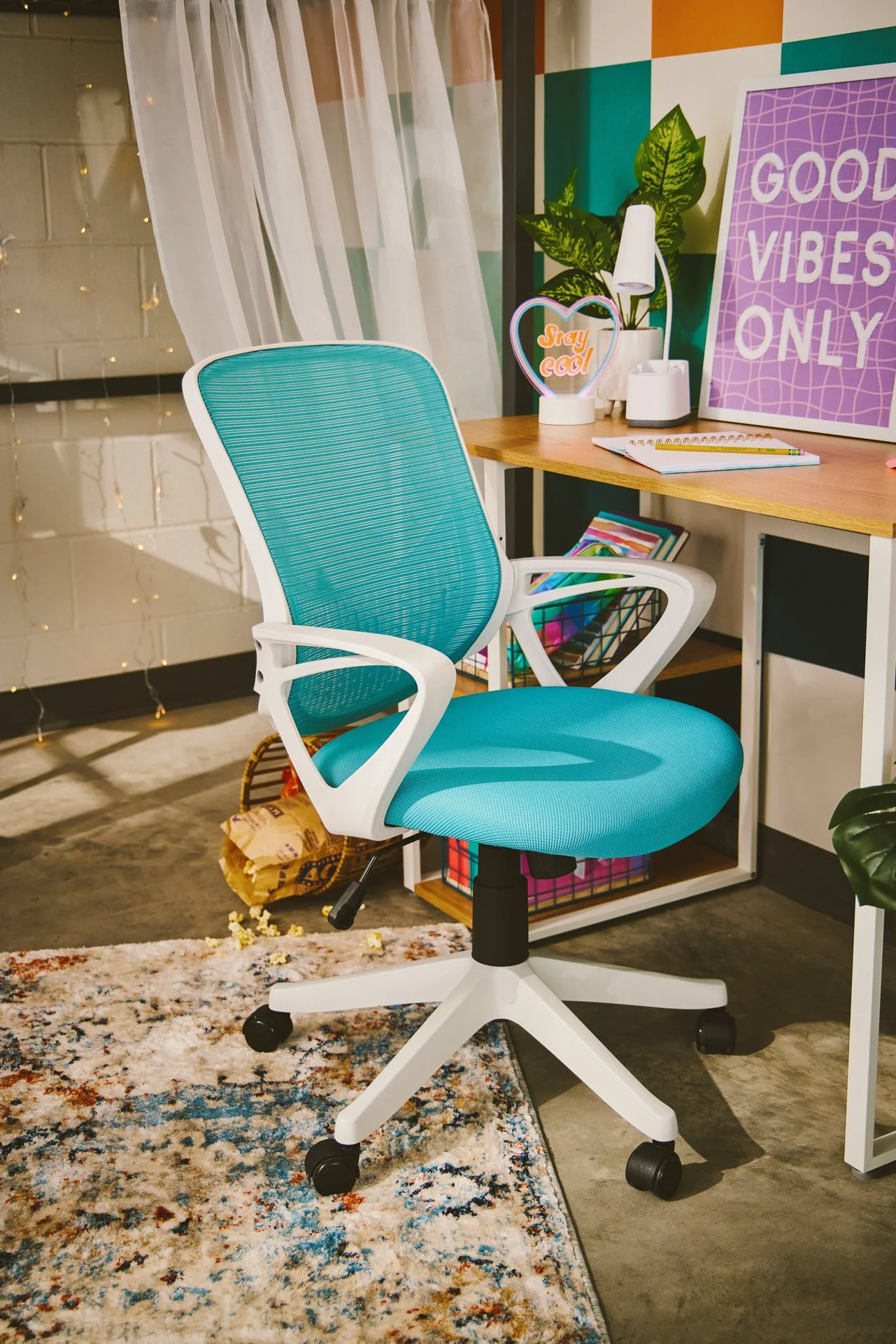 JAS22-9-a4-RLfurniturevibeboost_lifestyle6_web.jpg