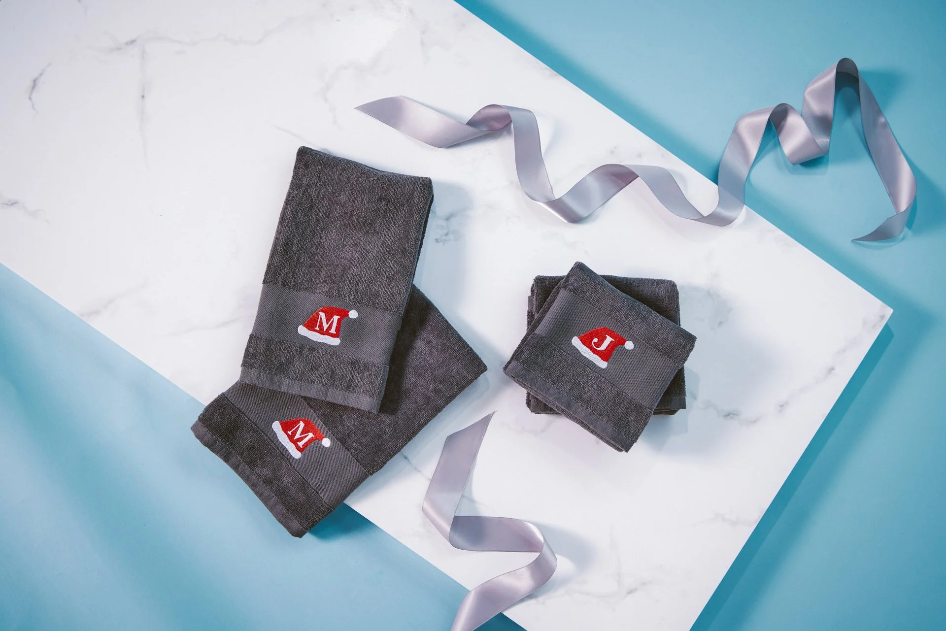 Holiday Monogram_0142-B0_Day02_08072023_web.jpg