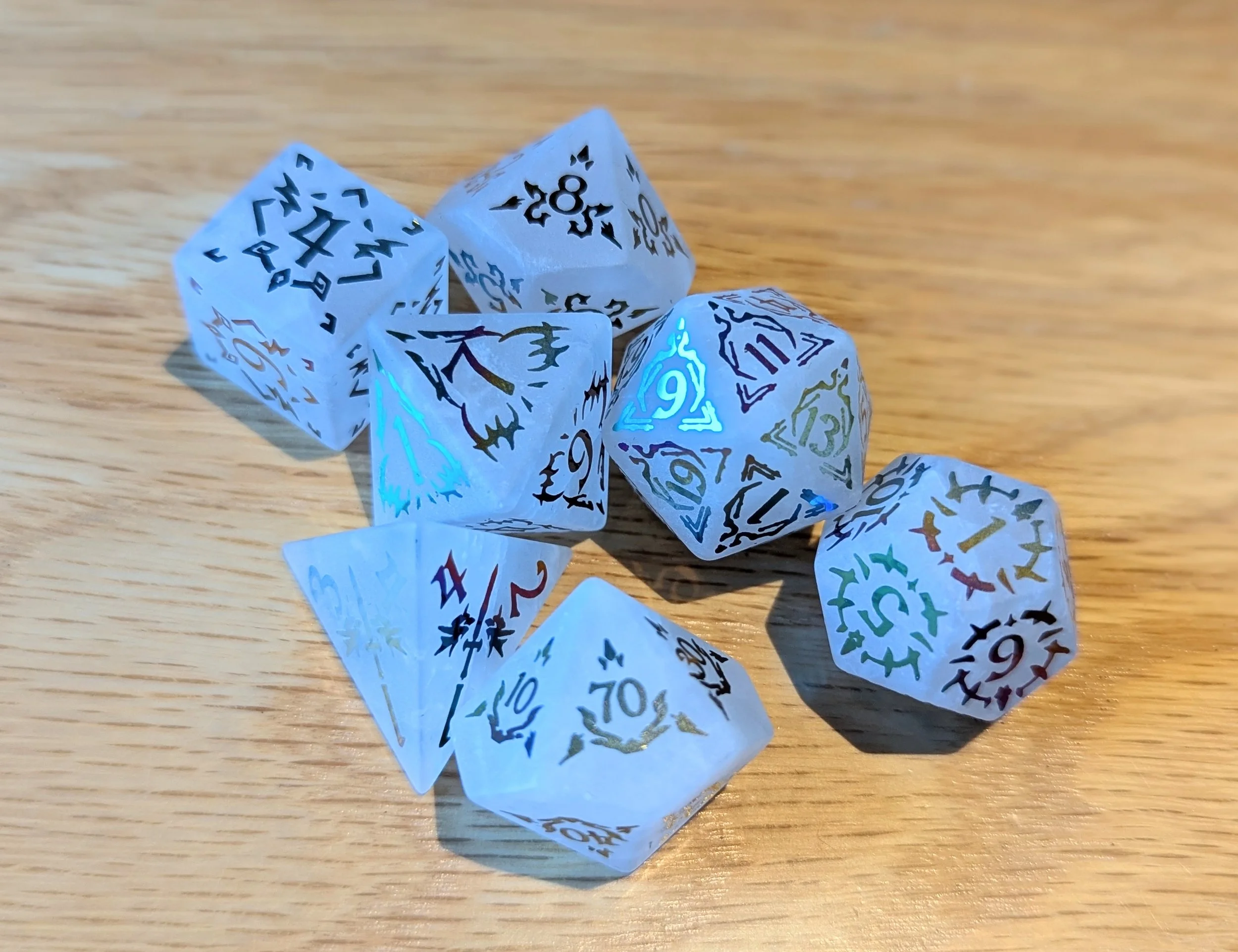 Quartz Dice Set – Rainbow Inlay