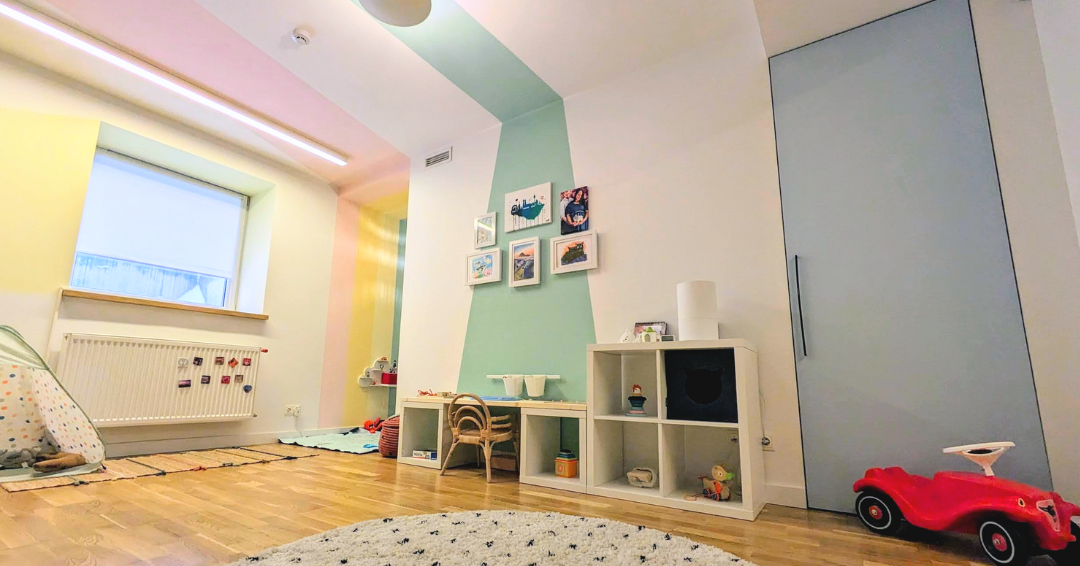 Yuna's room_2.png