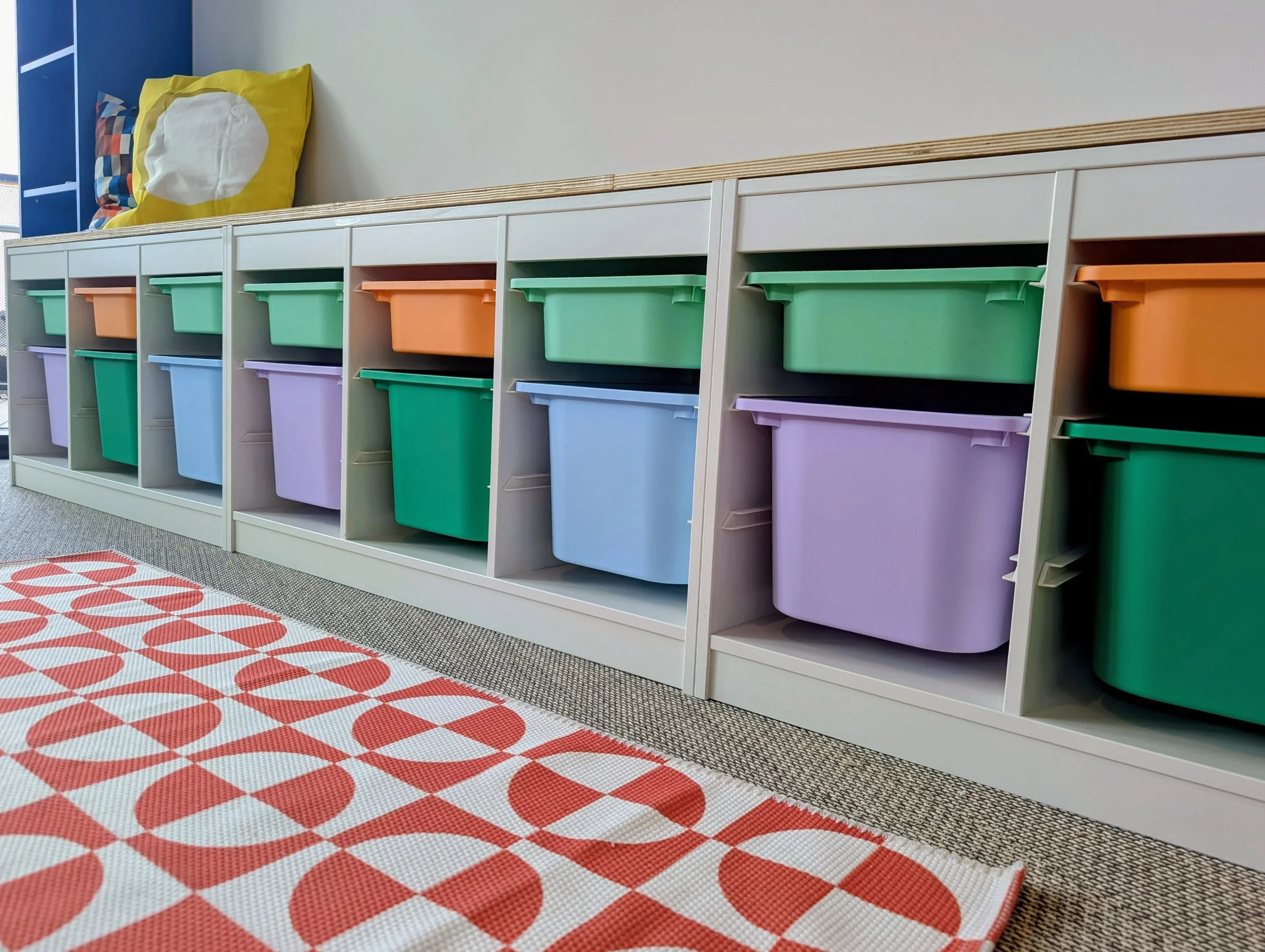 Rainbow Shaker - colourful office furniture