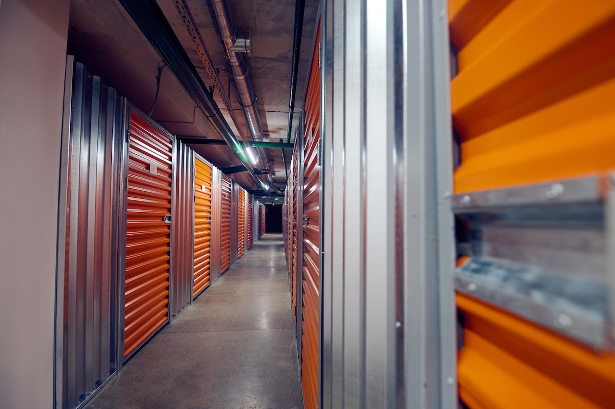 Top 10 Reasons Commercial Real Estate Investors Should Be Excited in 2025, With a Spotlight on Self-Storage