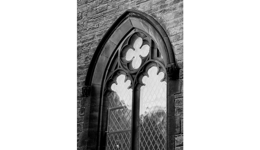 Mizuki. Freelance London Fashion Stylist for Advertising Editorial Talent Film. 600+ luxury garments