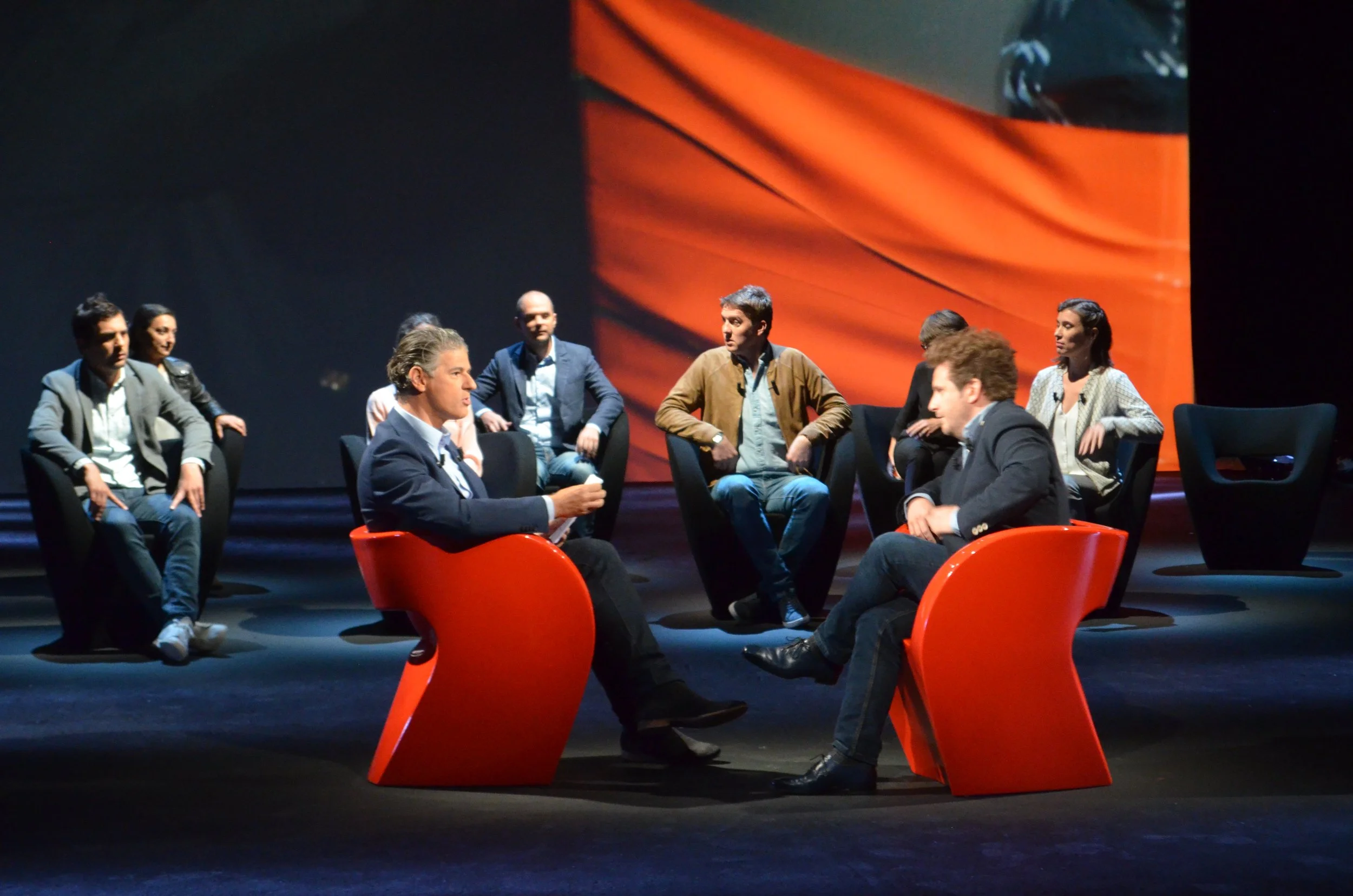 CONSULTATIONS & STRATEGIE MEDIA