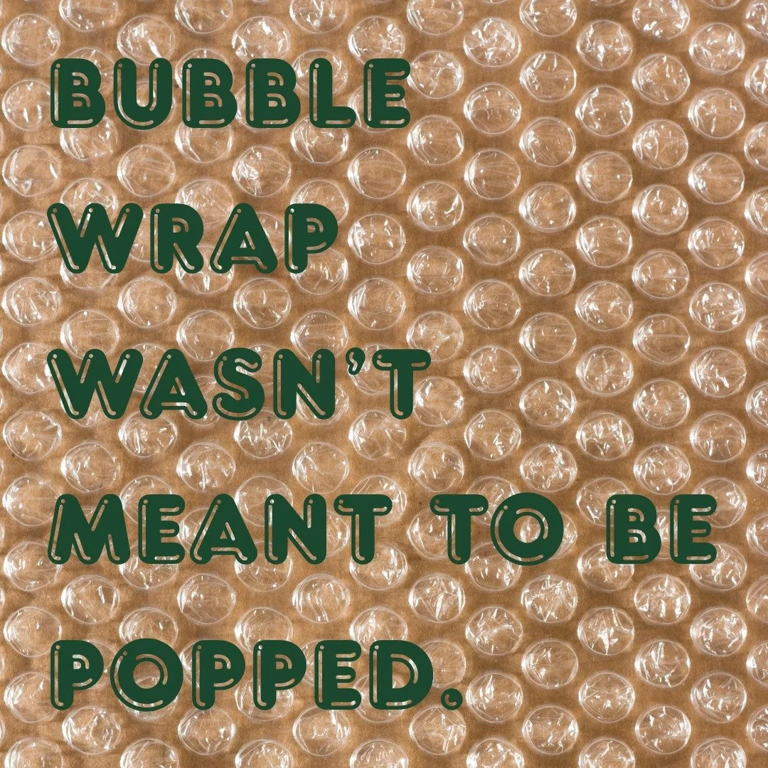 💥 Did you know Bubble Wrap&trade; was originally invented as&hellip; WALLPAPER?!

In 1957, two engineers set out to create textured plastic wallpaper. It flopped. No one wanted bubbly walls.

But instead of tossing the idea, they repurposed it as pr