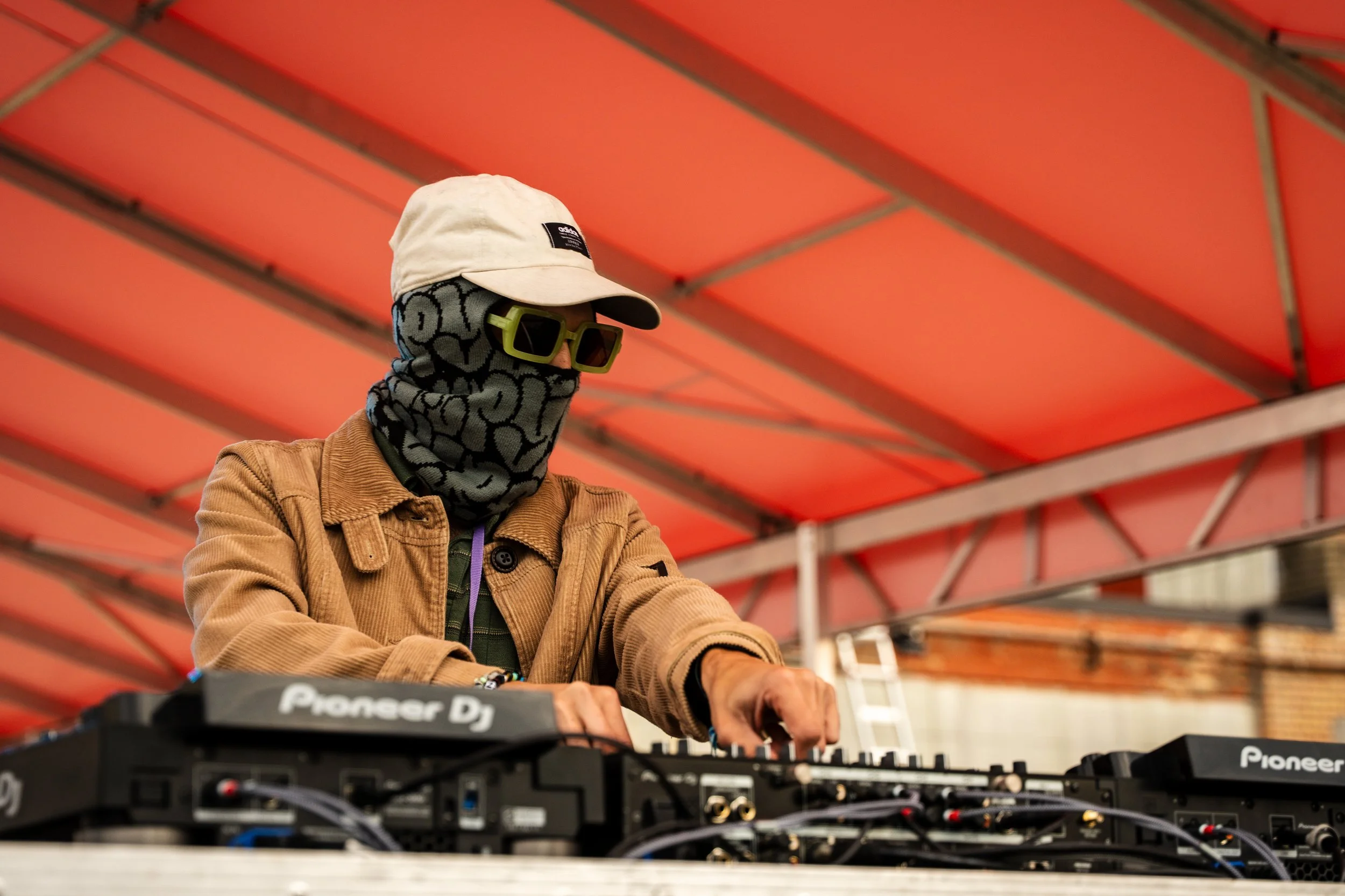 10.25.2025 - Oddities On Ottawa-042.jpeg