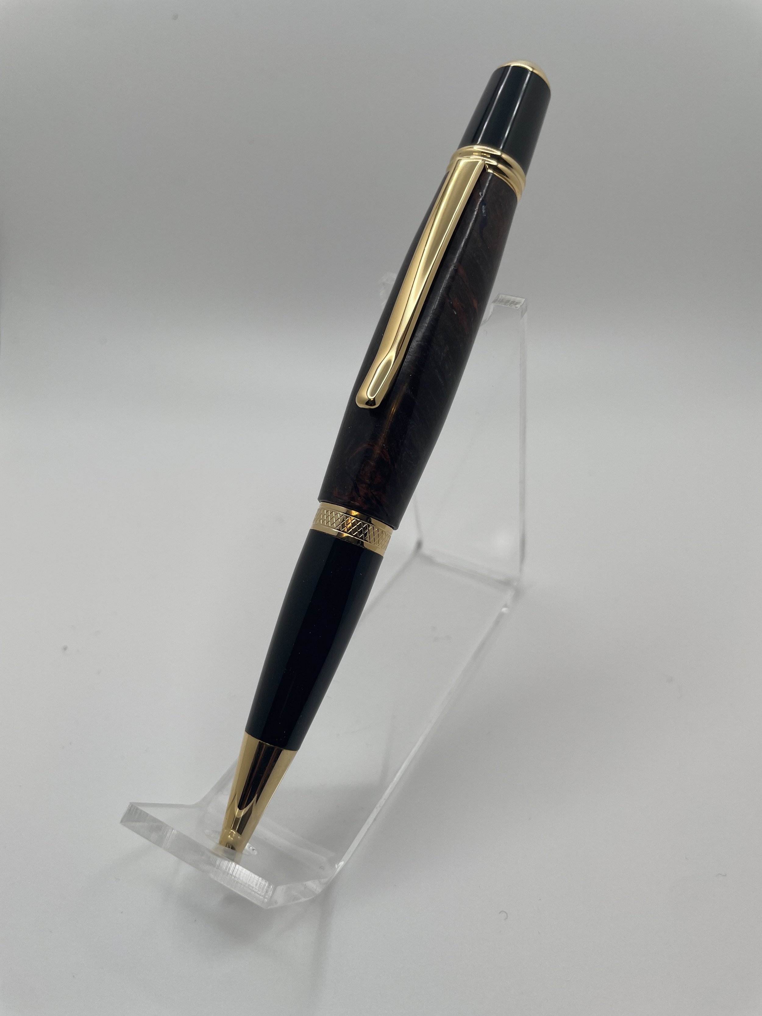 Pen1.jpg