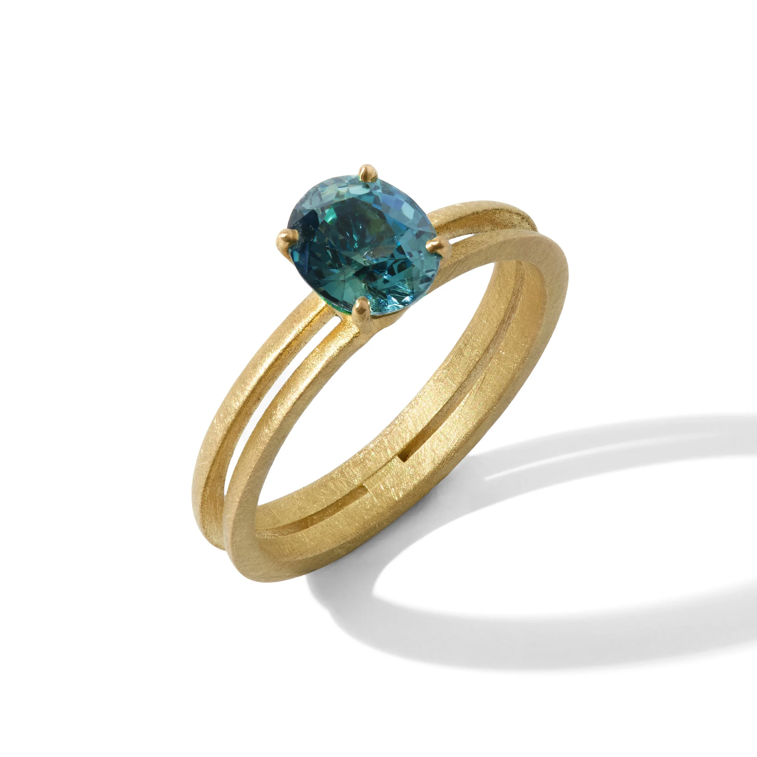Oval Sapphire Double Ivana Ring, 4 Claw 3.jpg