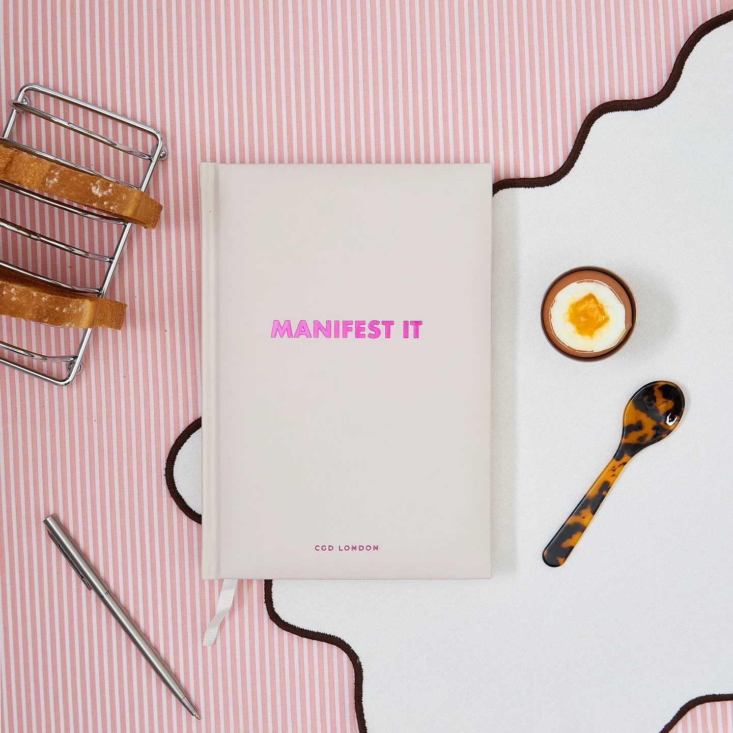 Creative product shots for @cgdlondon 🧡 this was such a fun vibrant shoot! 

Styling @sammiesperring.studio 
Photography @ellajmurphystudio 
Agency @weareobsessd