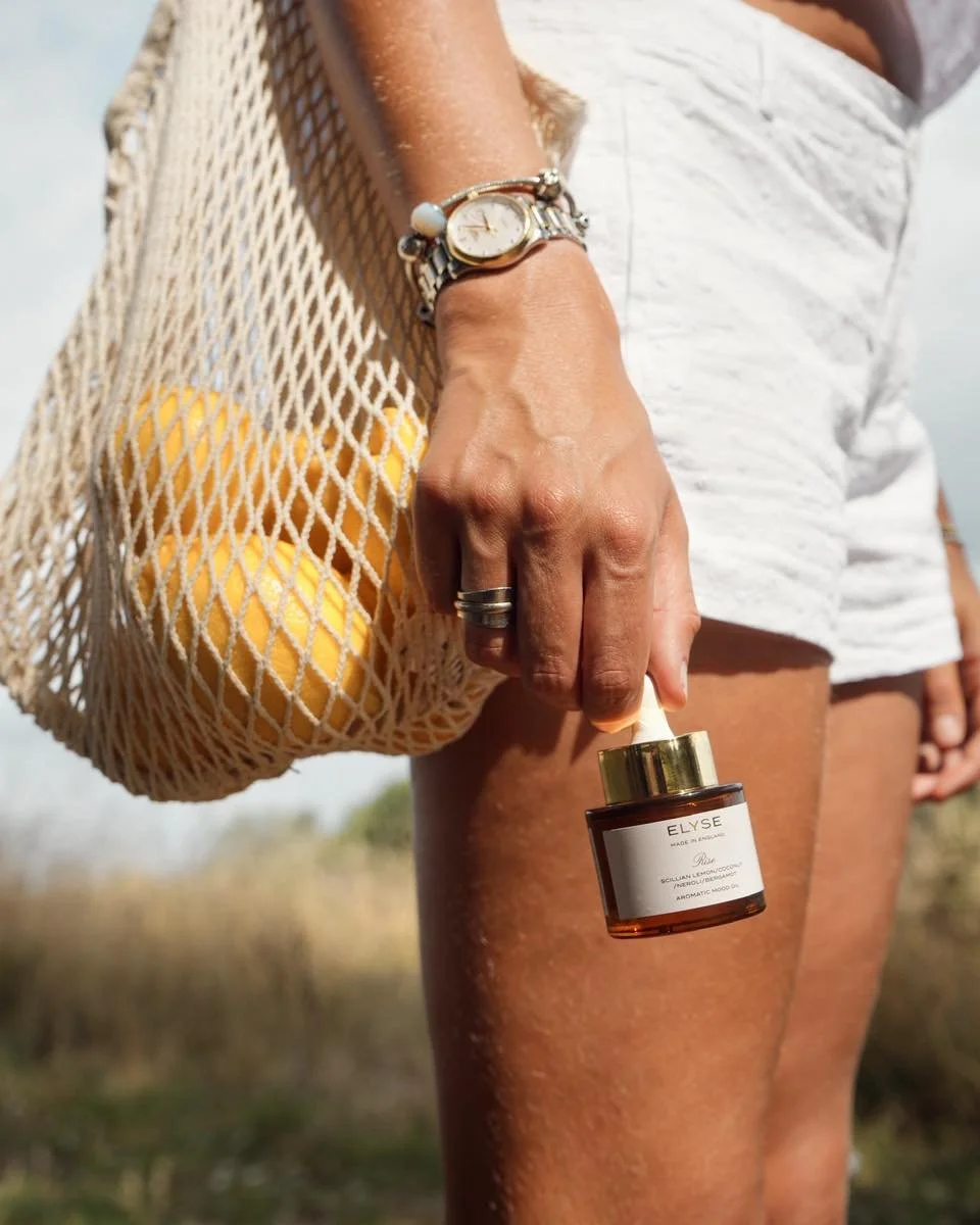 Still so obsessed with this summer shoot for @elyseandme with the gorg @ellie.gillies 🍋