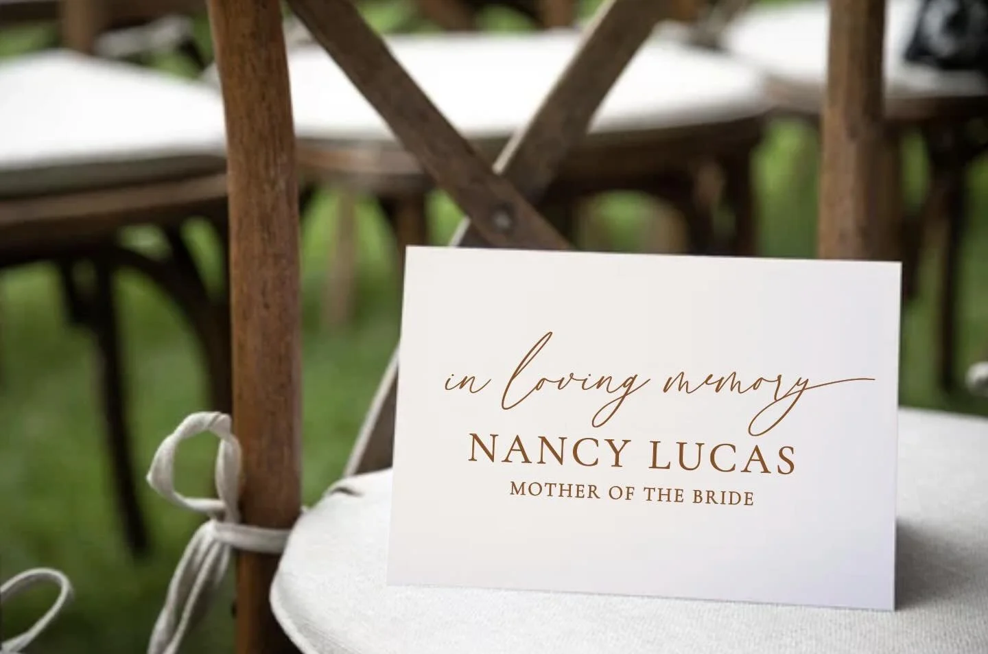 Some of the most meaningful details we create aren&rsquo;t just for the couple &mdash; they&rsquo;re for the love that came before them. 💕

This custom sign was designed for a mother of the bride who had passed. It was placed on her reserved seat at