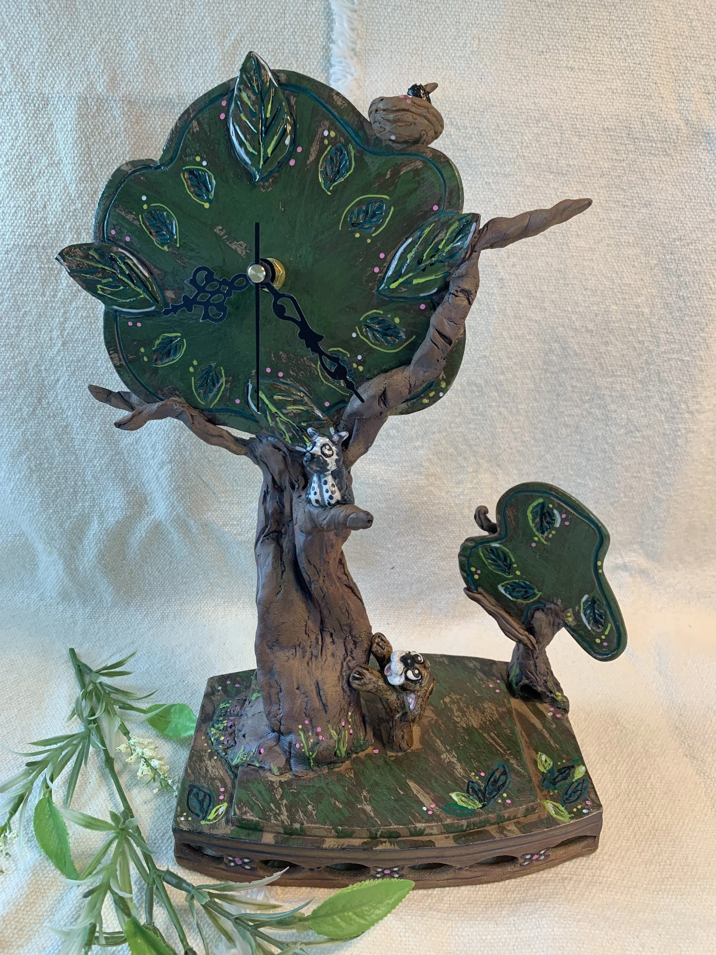 "Lets be Friends" standing clock