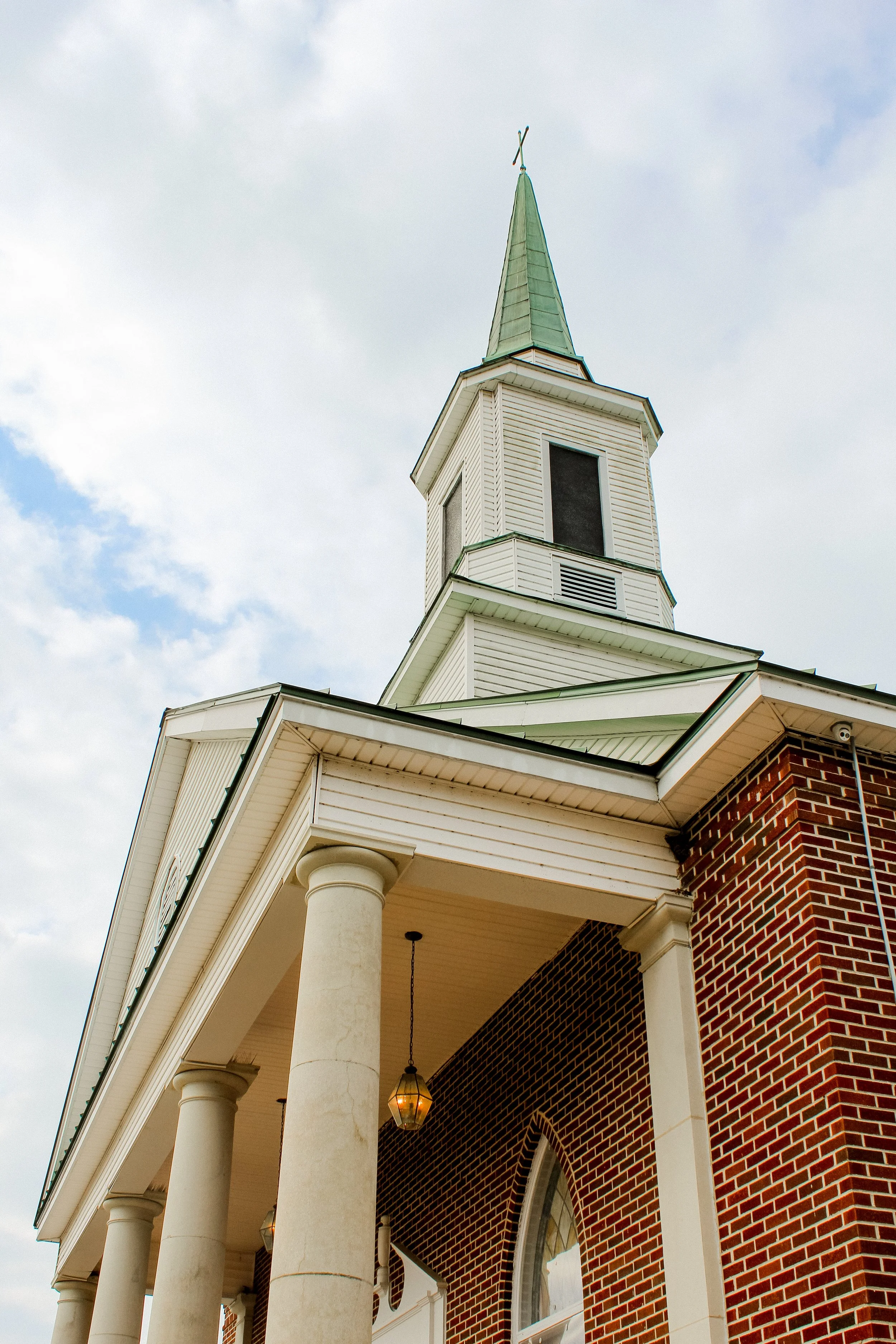 How Churches Can Use Websites &amp; Social Media to Engage Their Community