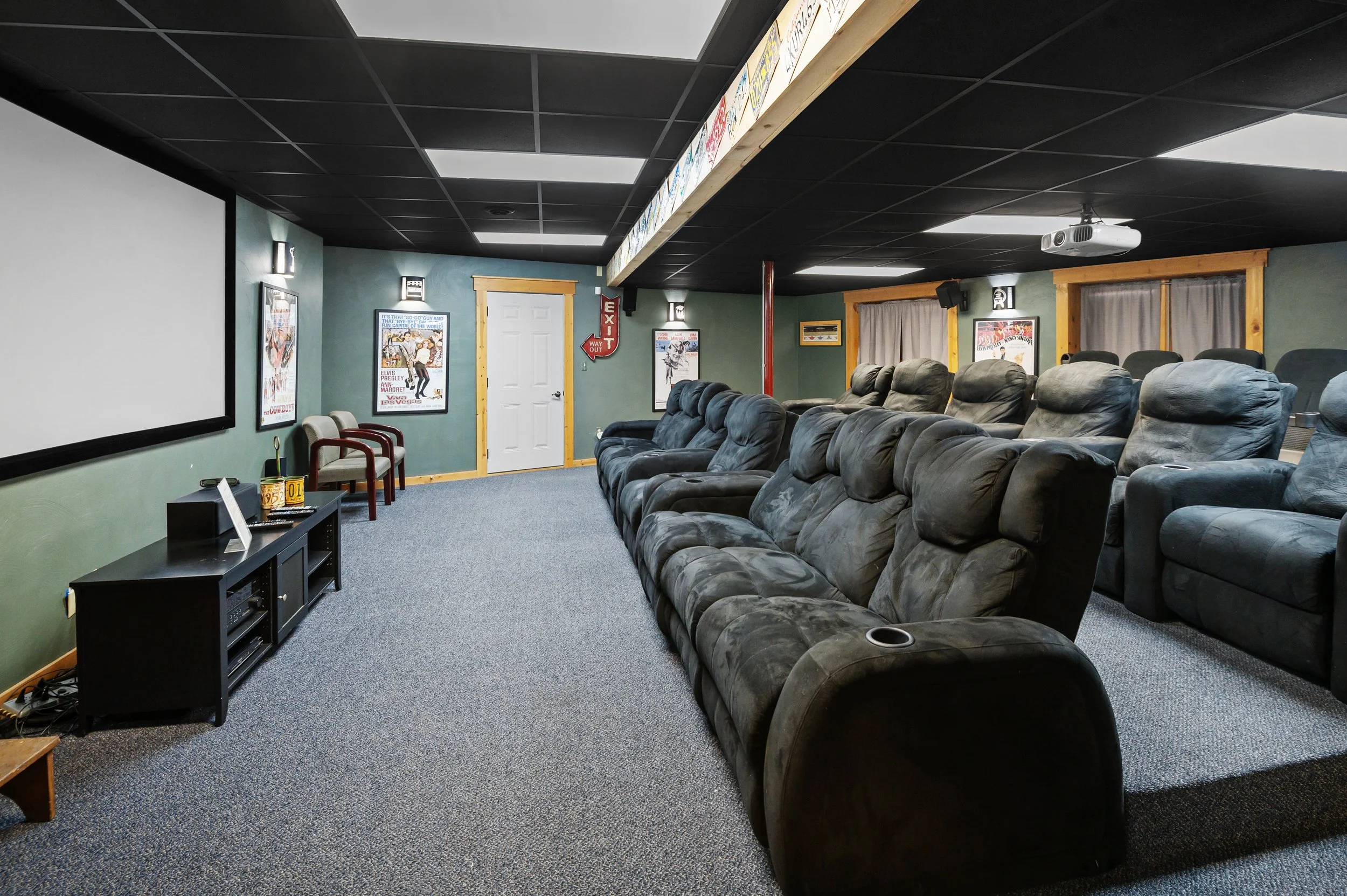 Movie Theater (Ground Floor)