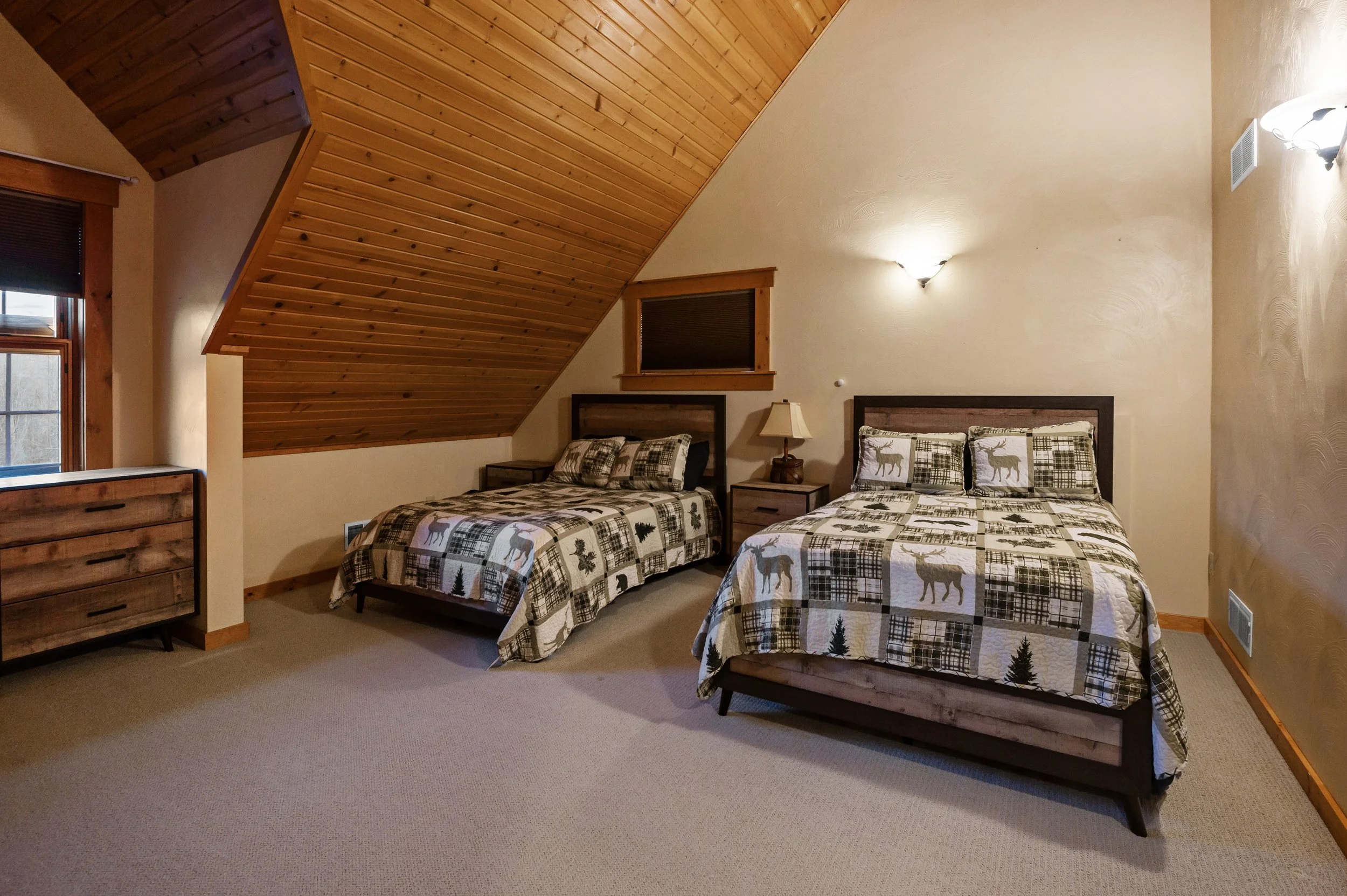 Bedroom- 2 Full & 1 Twin Loft (2nd Floor)