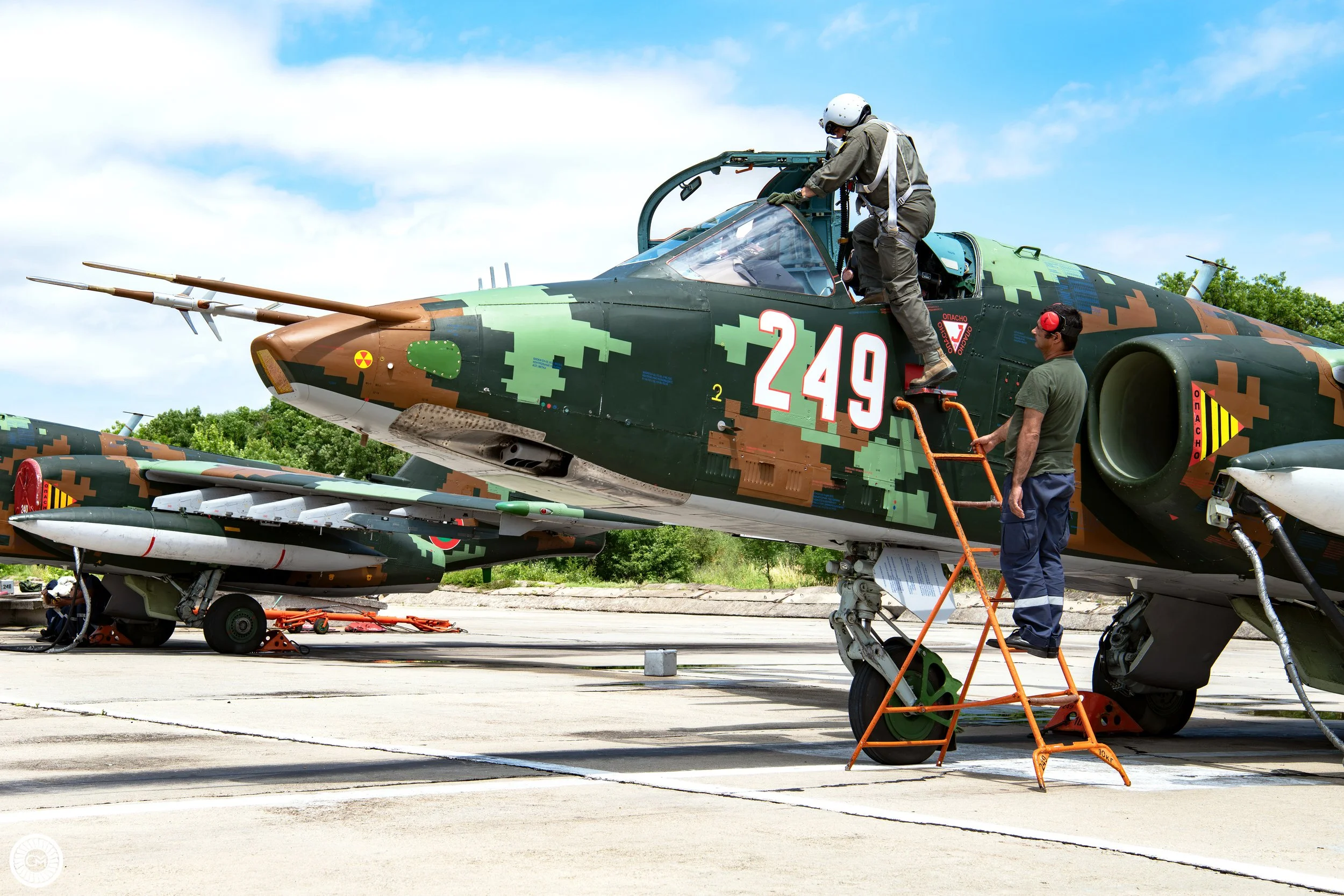 Yambol Province of Eastern Bulgaria, the 22nd Aviation Base, Bezmer, is home to the Shturmova Avio Eskadrilla, Bulgaria’s frontline ground attack-squadron Sukhoi Su-25 bombers Frogfoot Retirement Replacement F-16 Graf Bulgarian air force BGAF Upgrade
