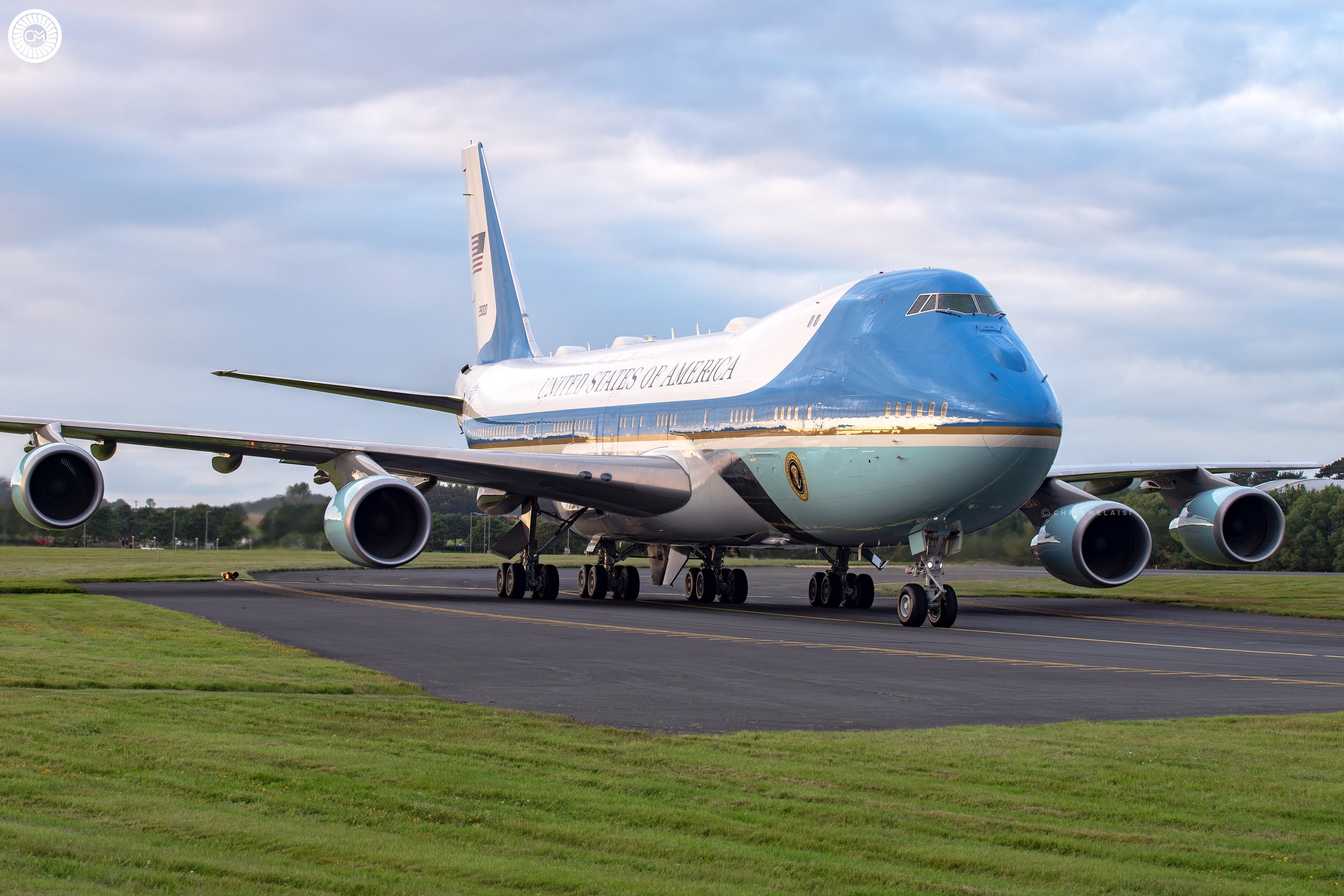 USAF United States of America Air Force Army Marines HMX-1 VC-25A C-32A Andrews AFB Scotland POTUS visit Aberdeen Prestwick Chris Melaisi Sea King HMX-1 White Top VH-3D CH-47F C-17A Globemaster Golf Course Scottish President Trump Donald EGPD