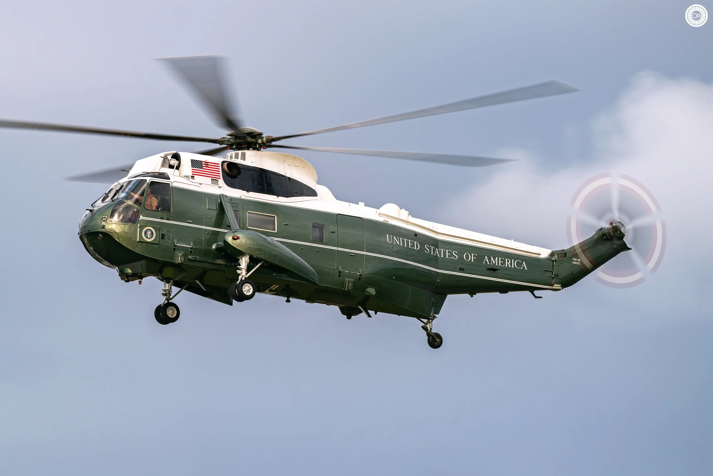 2025 USAF United States of America Air Force Army Marines HMX-1 VC-25A C-32A Andrews AFB Scotland POTUS visit Aberdeen Prestwick Chris Melaisi Sea King HMX-1 White Top VH-3D CH-47F C-17A Globemaster Golf Course Scottish President Trump Donald EGPD