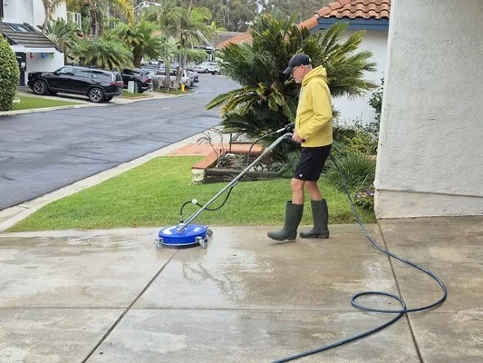 Pressure Washing for Restaurants &amp; Commercial Properties in SoCal