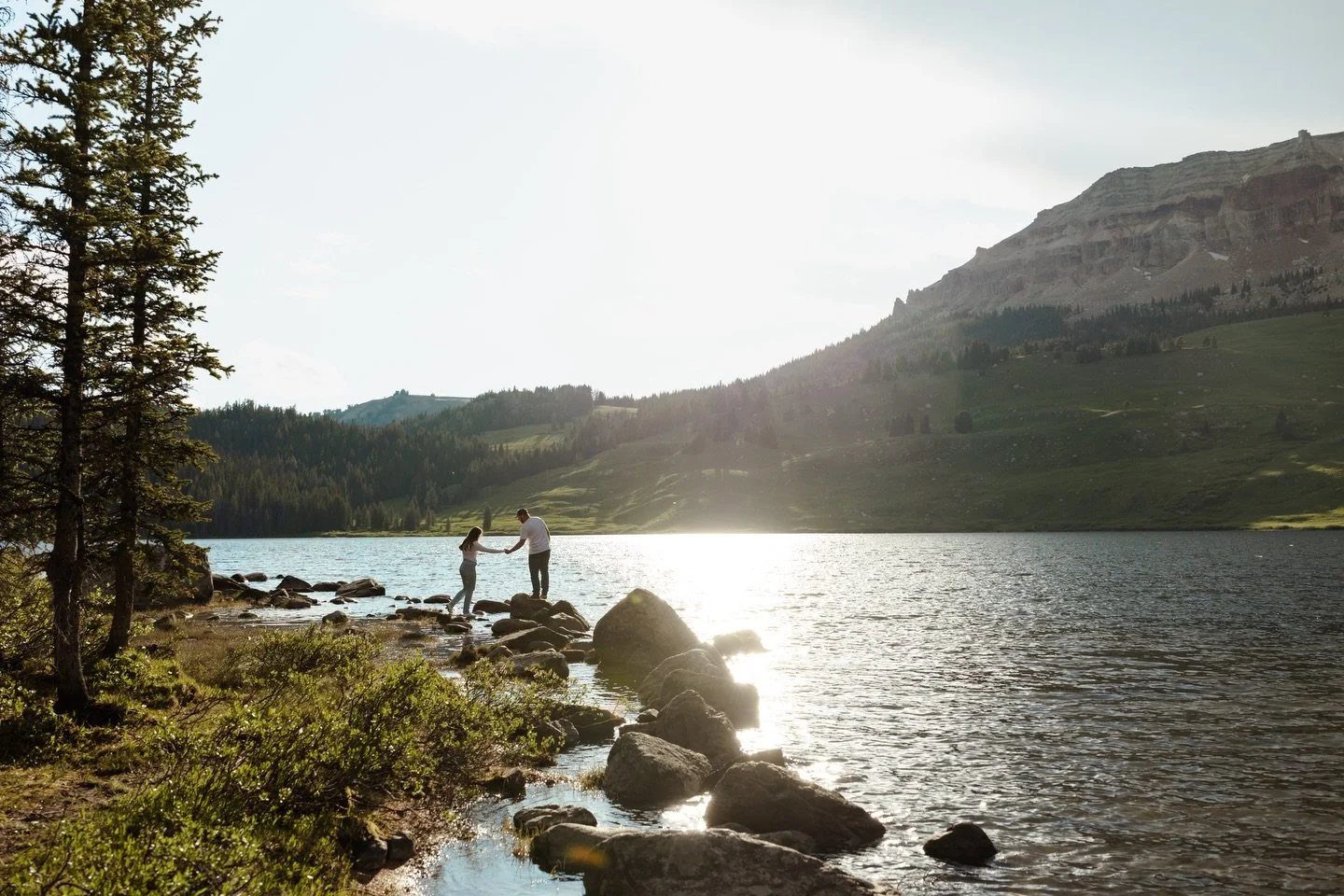 summer nights 🪷

#coloradobride #coloradoweddingphotographer #vailweddingphotographer #grandjunctionweddingphotographer #microweddingphotographer westernslopecolorado westernslopephotographer ouraywedding telluridewedding silvertonweddingphotographe